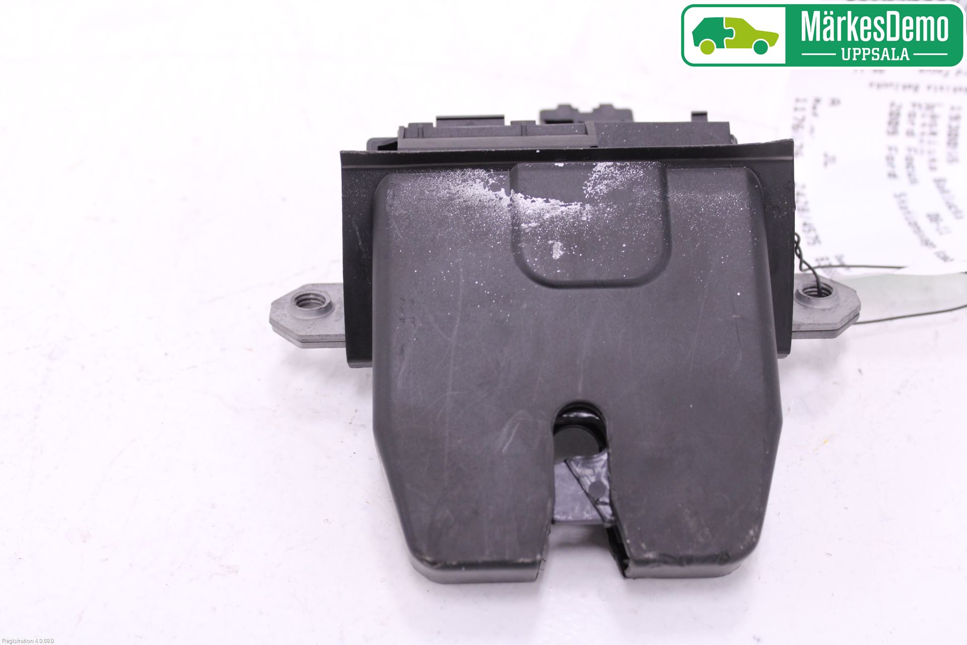 Ford FOCUS 08-11 Låskista Baklucka