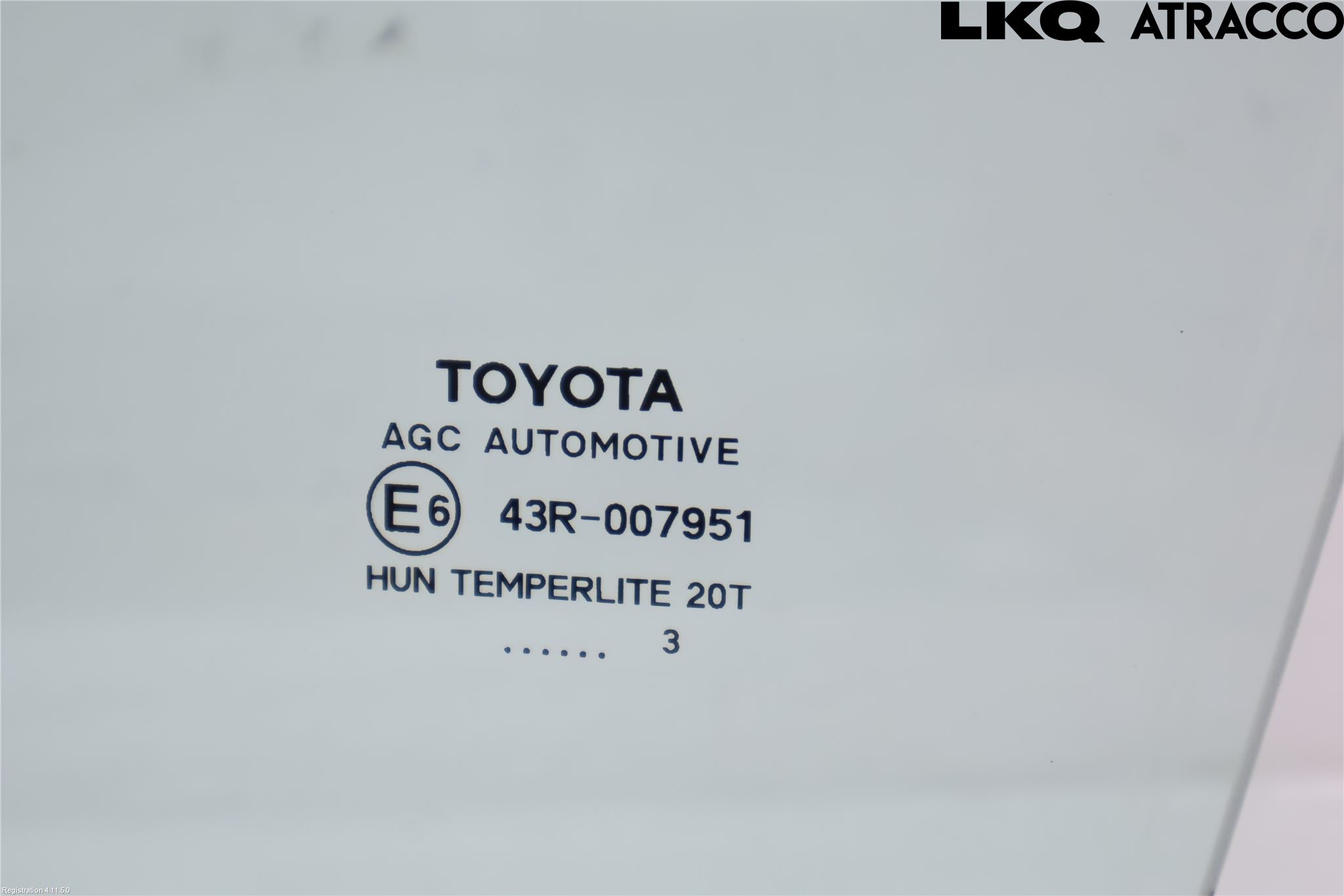Toyota YARIS CROSS XP21 21- Dörruta Fram Vänster