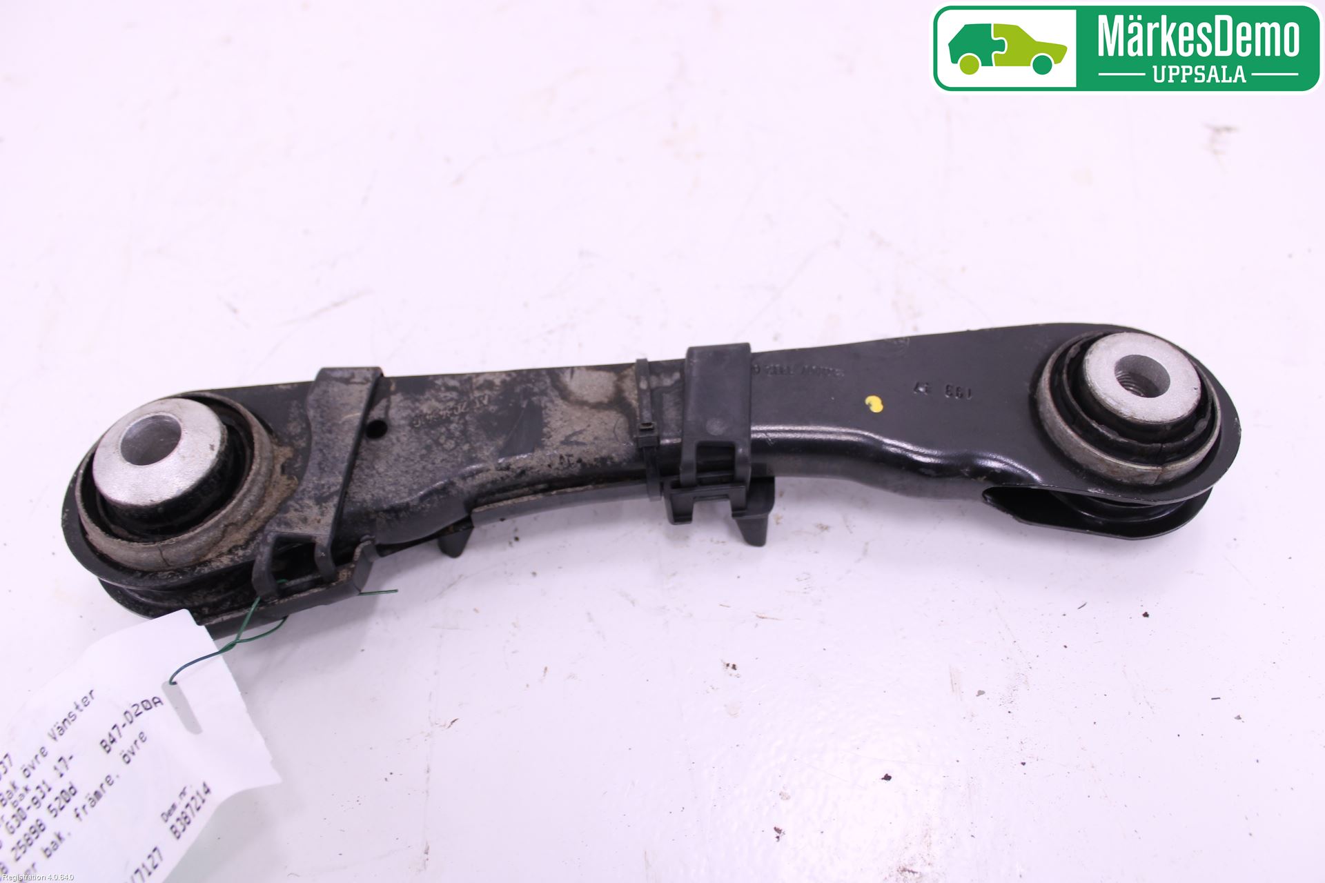 BMW 5 G30/G31/F90 17-23 Bärarm Bak Övre Vänster