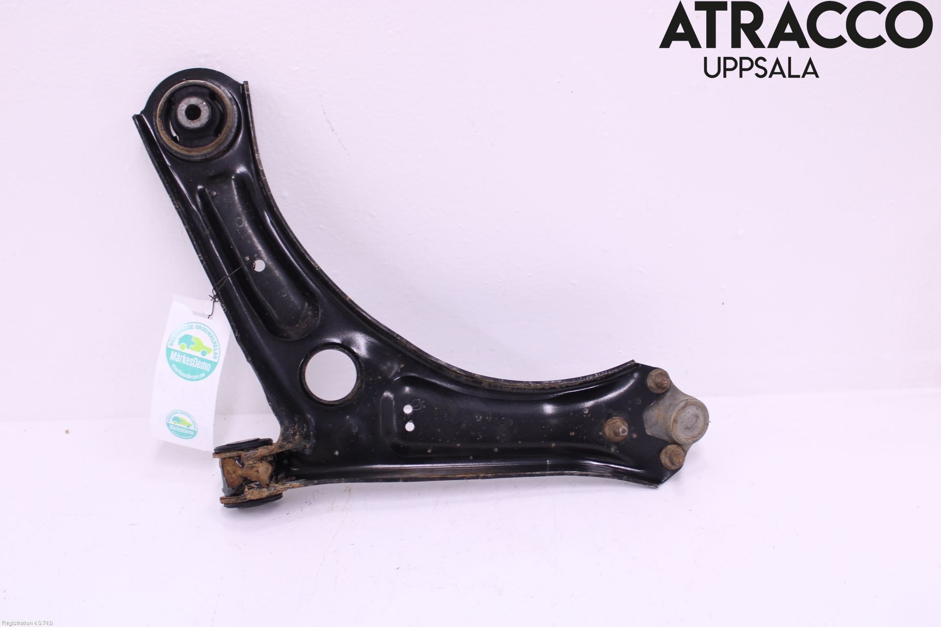 Skoda SUPERB 09-15 Bärarm Fram Undre Hö