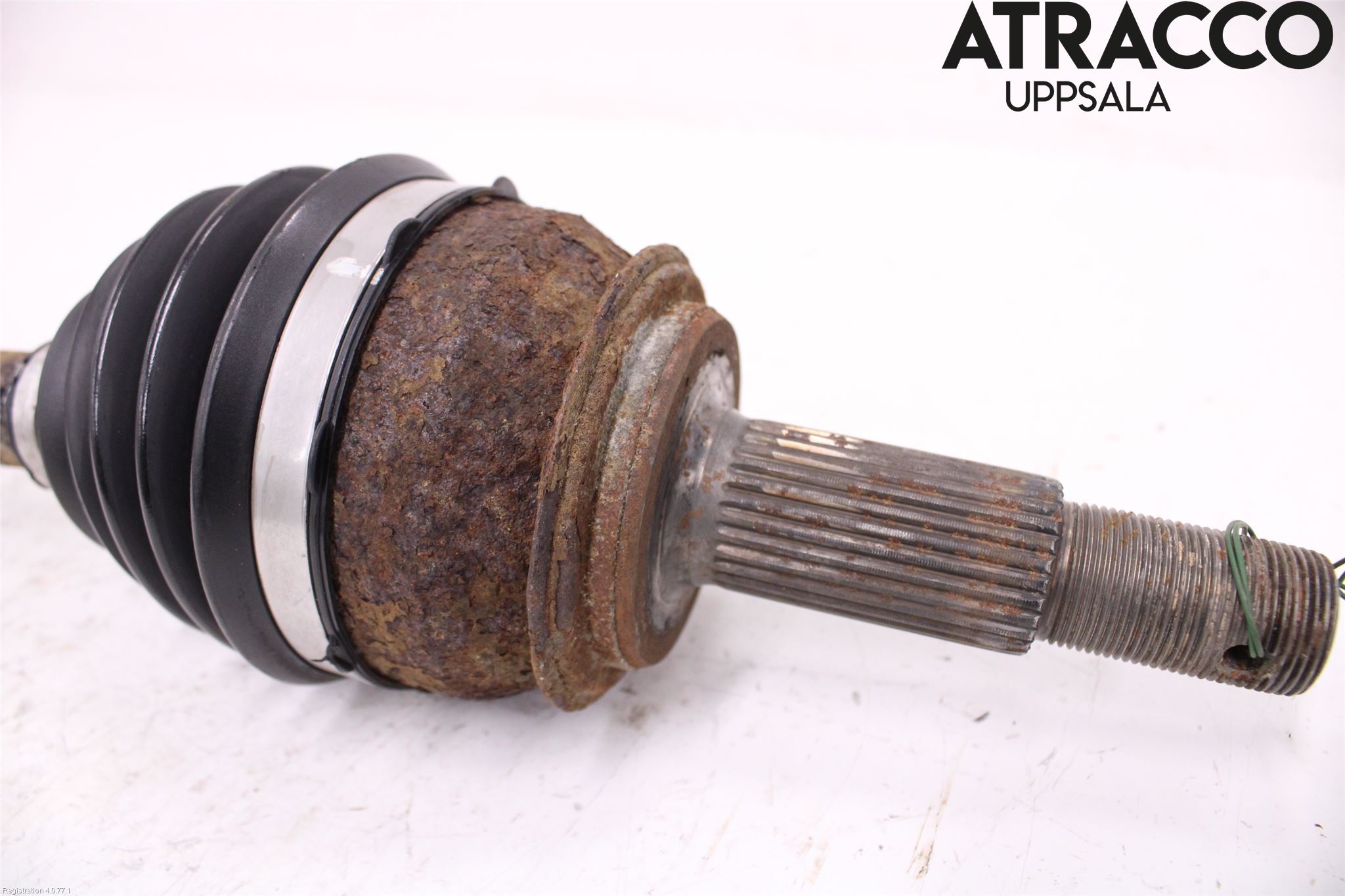 Nissan QASHQAI 14-17 Drivaxel Fram Vänster