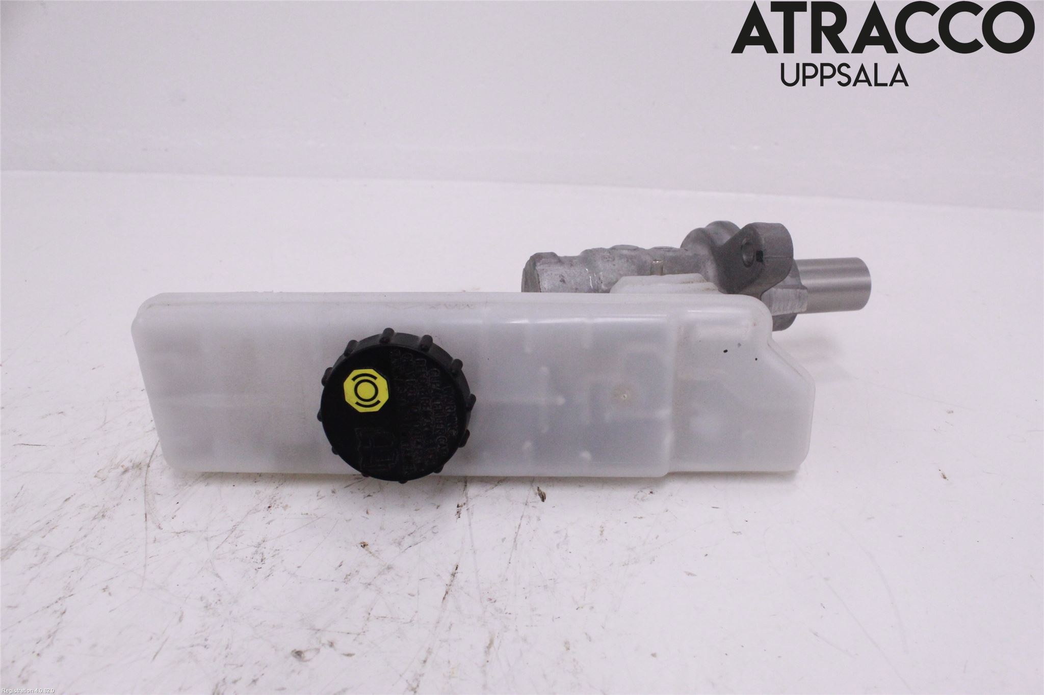 Tesla MODEL 3 17- Broms Huvudcylinder