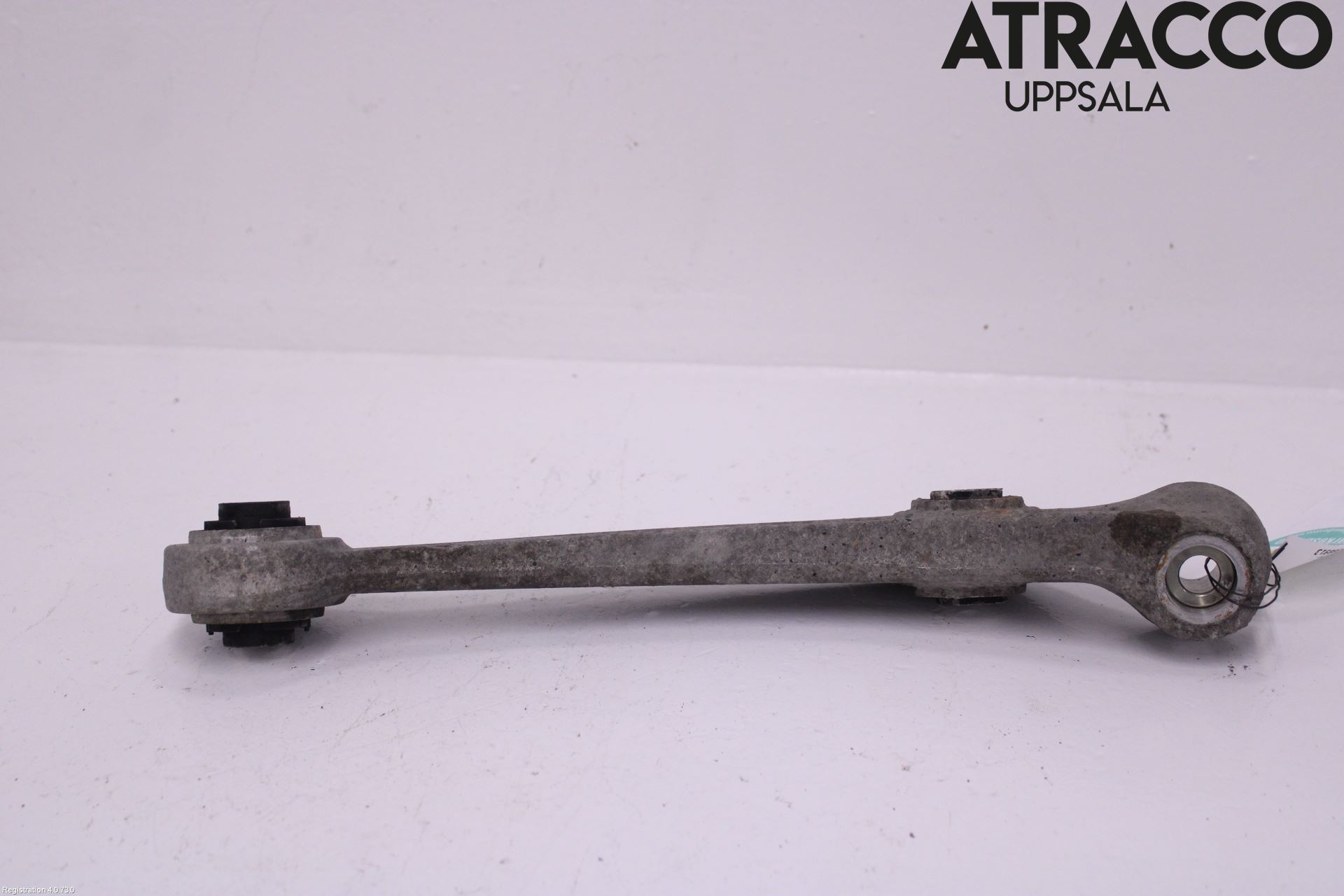 Audi A4/S4 08-11 Bärarm Fram Undre Vä