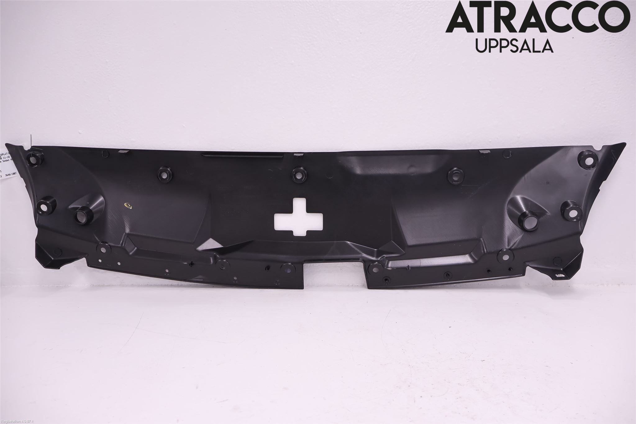 Peugeot 508 11-18 Front Huvlåsplåt-Balk