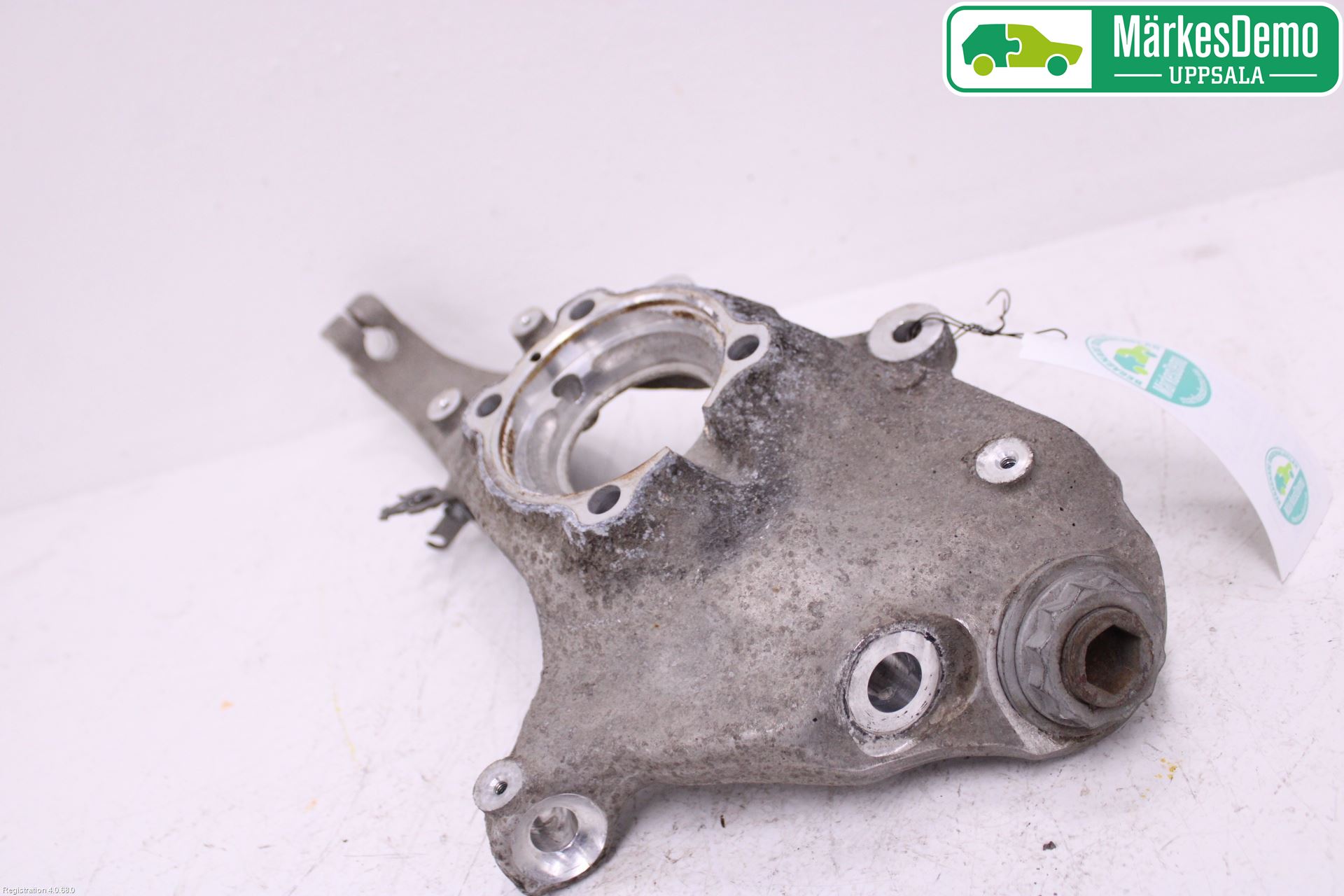 BMW 5 F10/F11/F18 09-17 Styrspindel Lagerhus Hö