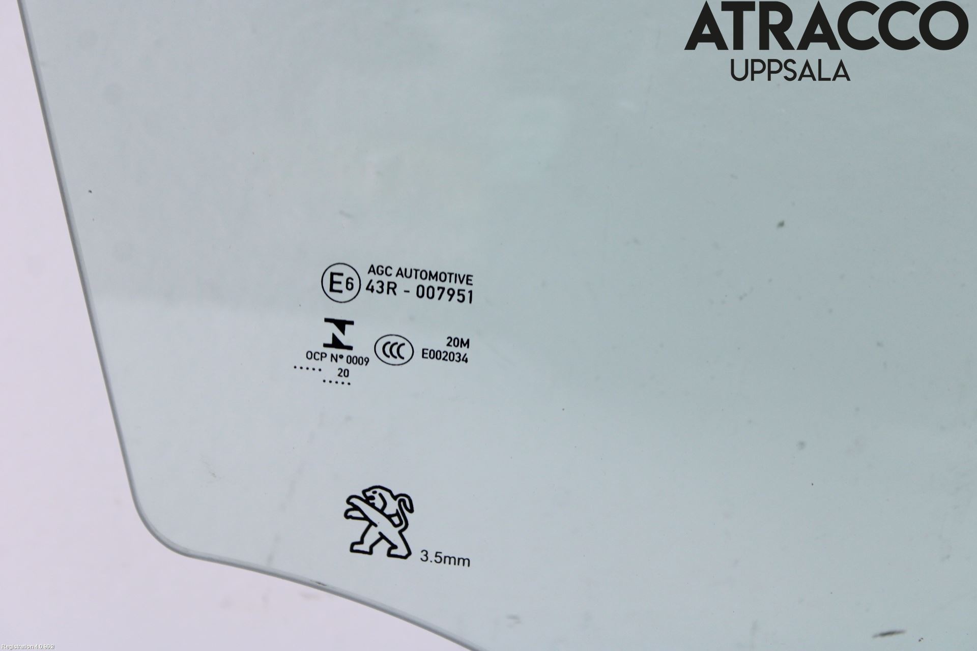 Opel CORSA F, CORSA-E 20- Dörruta Fram Höger