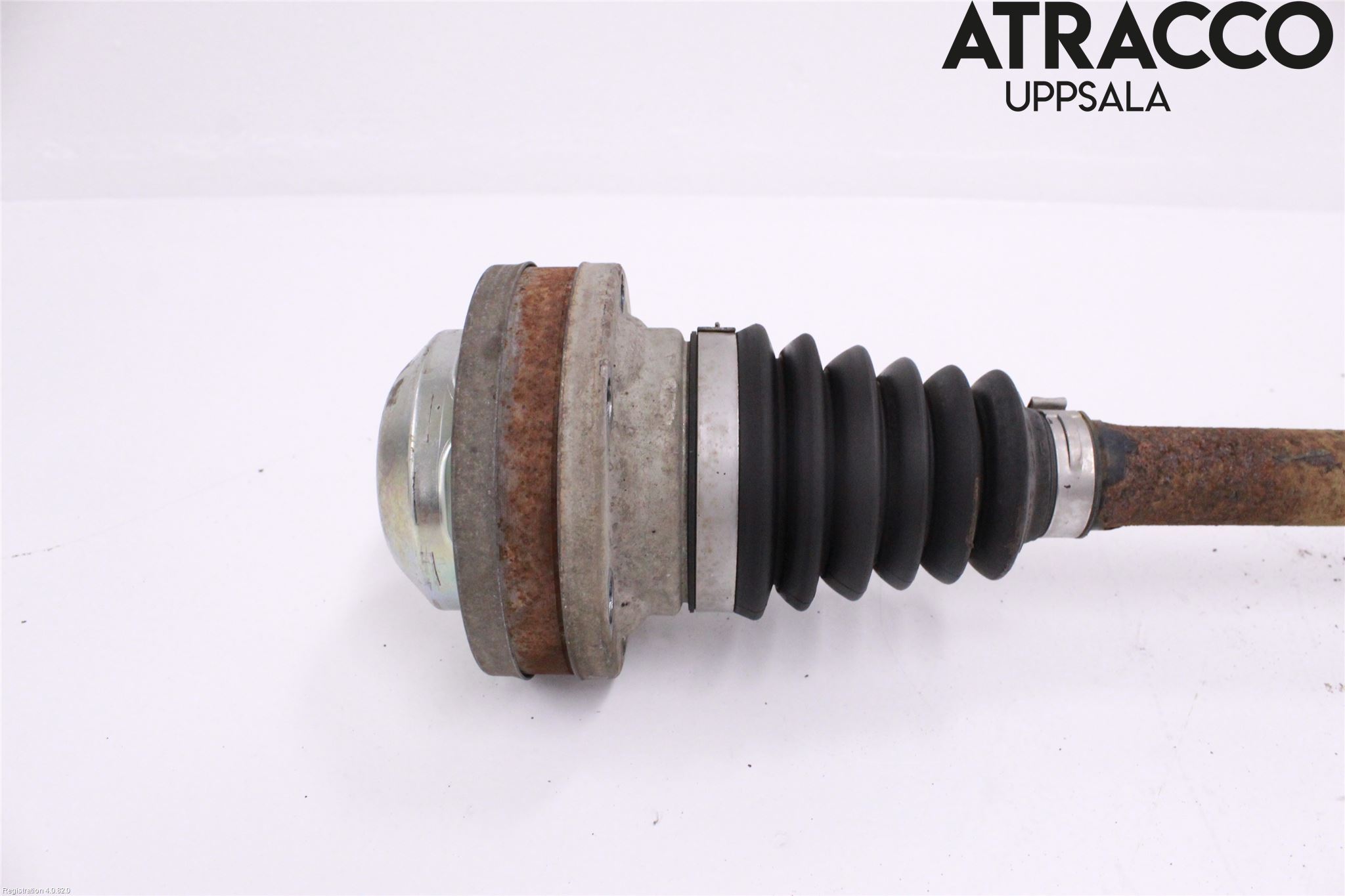 Volkswagen VW PASSAT 05-11 Drivaxel Fram Vänster