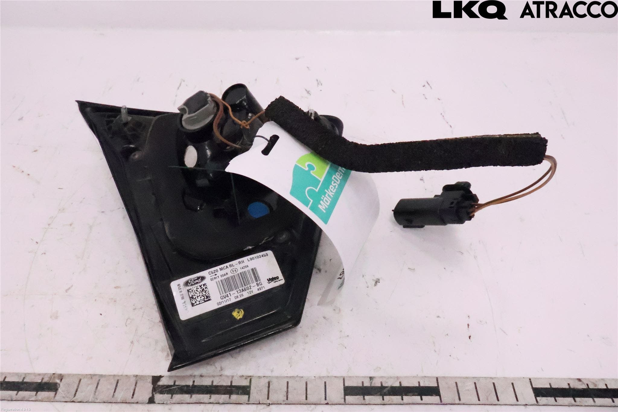 Ford KUGA 17-19 Bakljus Lucka Hö