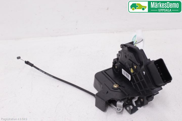 Ford FOCUS     04-07 Låskista-Dörrlås