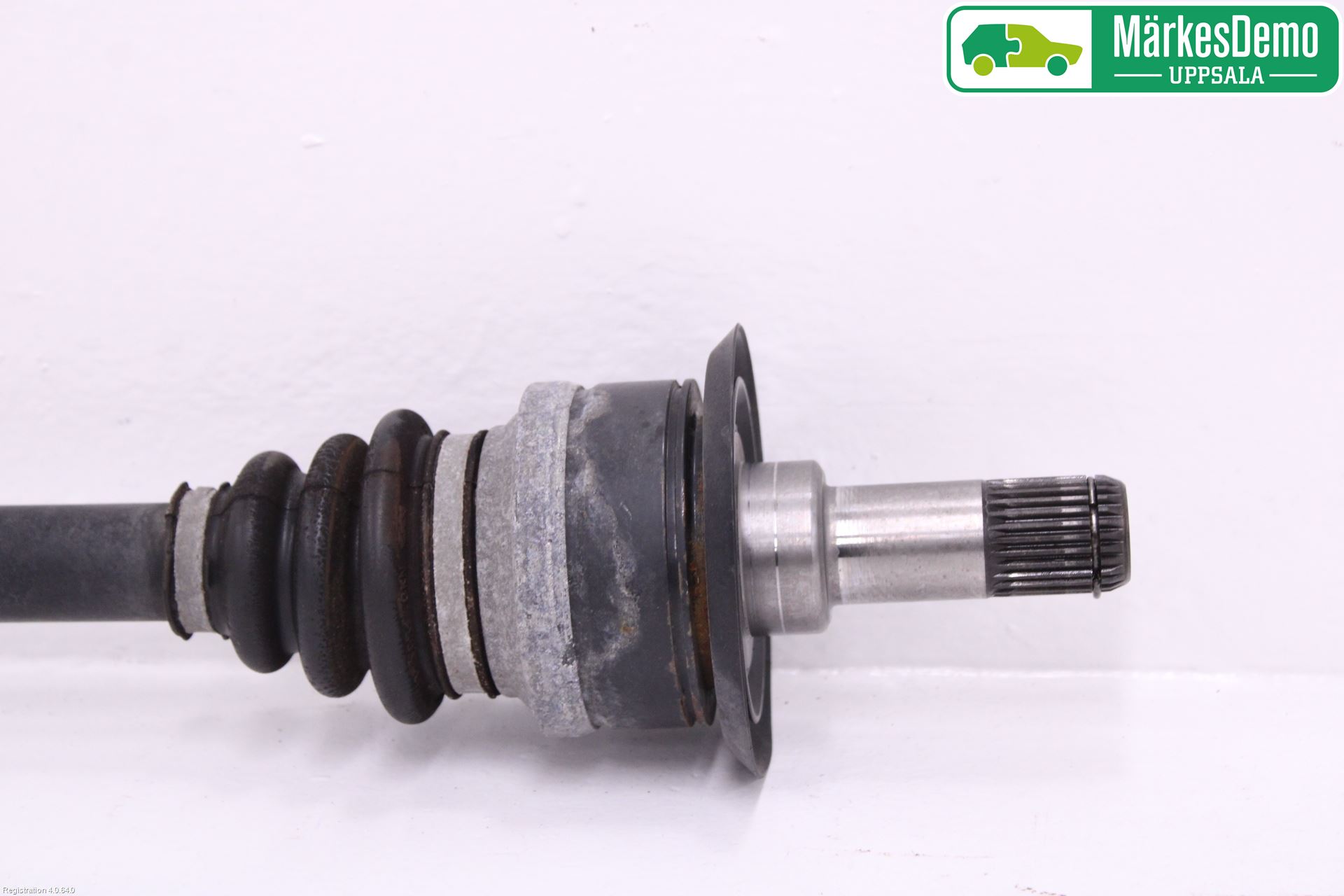 BMW 3 F30/F31/F80 12-19 Drivaxel Bak Höger