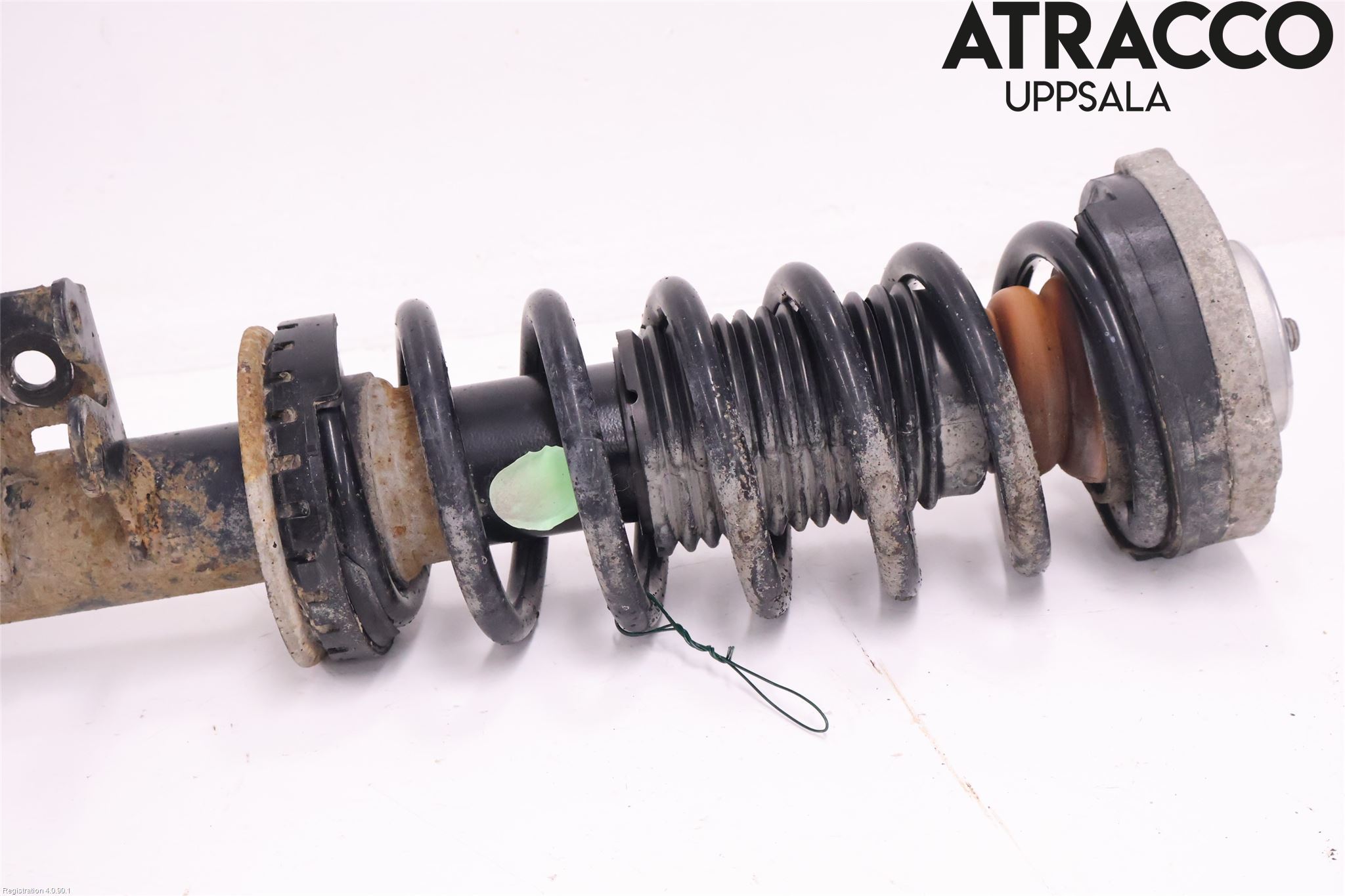 BMW 5 F10/F11/F18 09-17 Fjäderben Fram Vänster