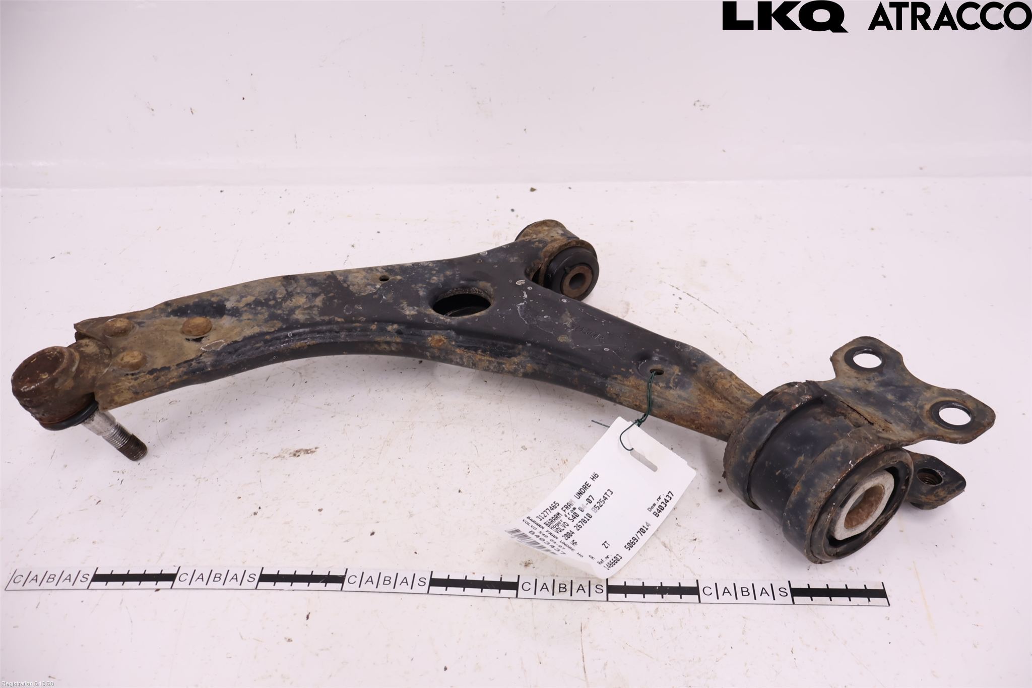 Volvo S40 04-07 Bärarm Fram Undre Hö