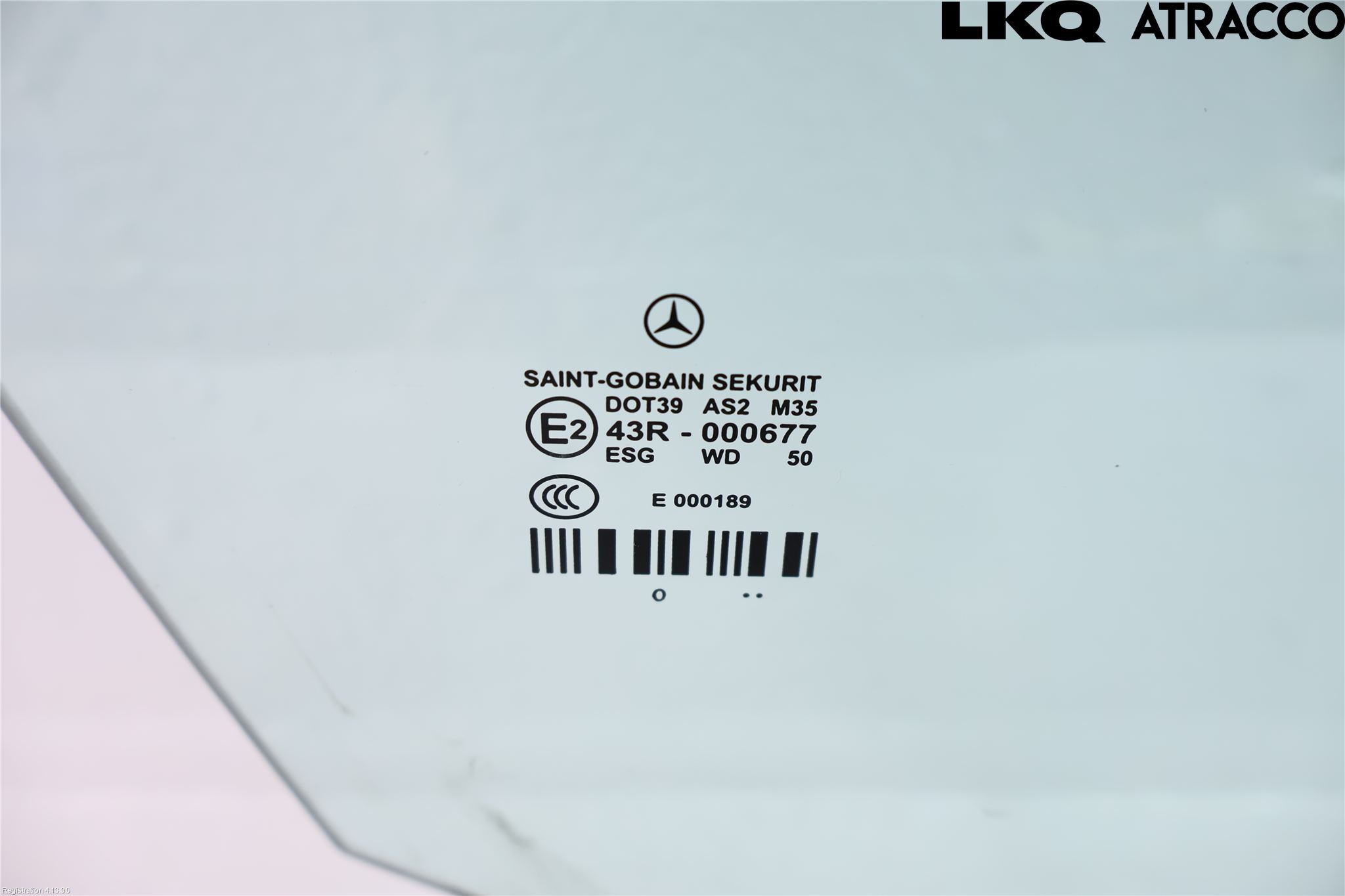 Mercedes-Benz MB E-KLASS (W212) 09-16 Dörruta Fram Höger