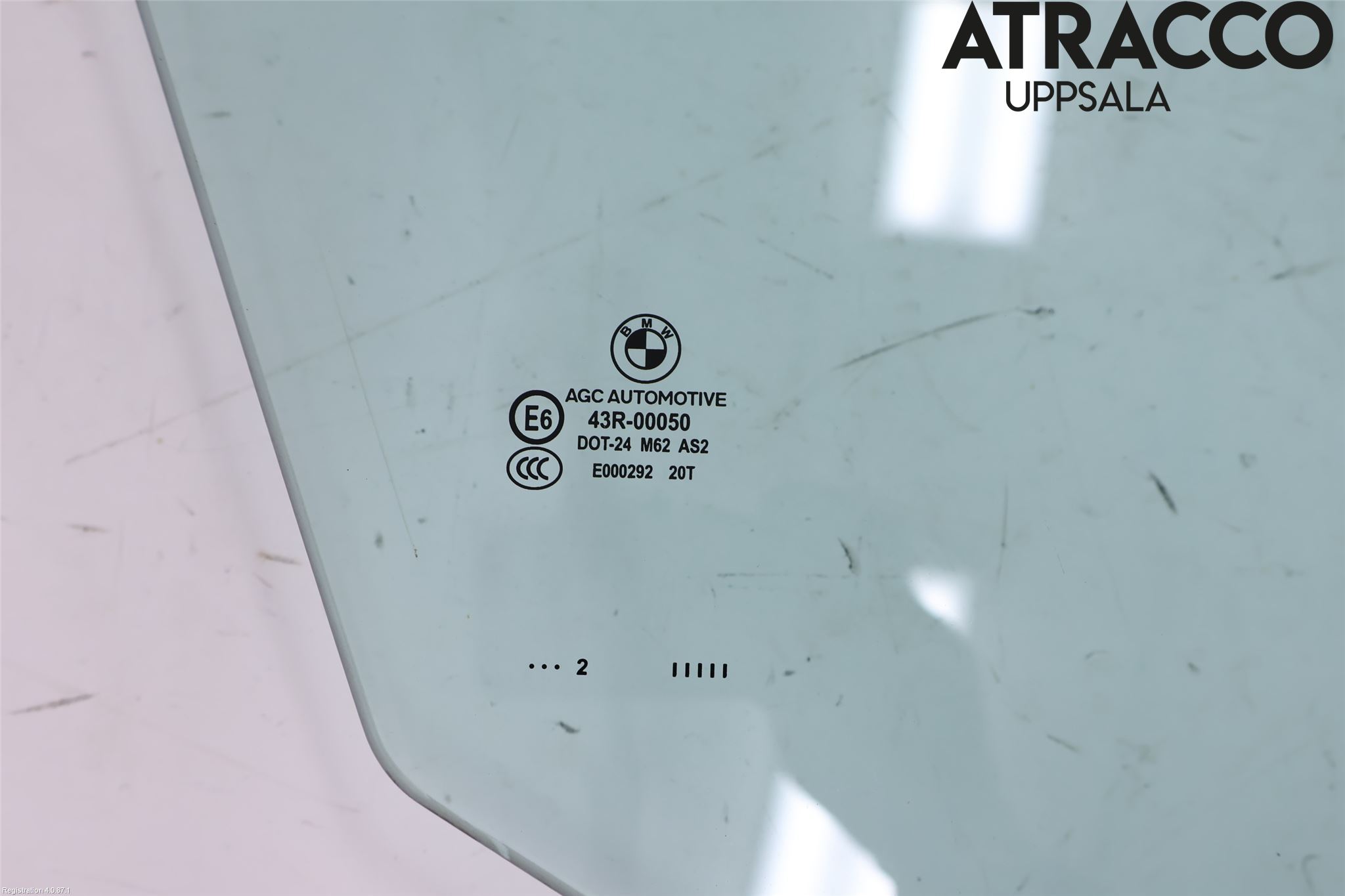 BMW 5 F10/F11/F18 09-17 Dörruta Fram Höger