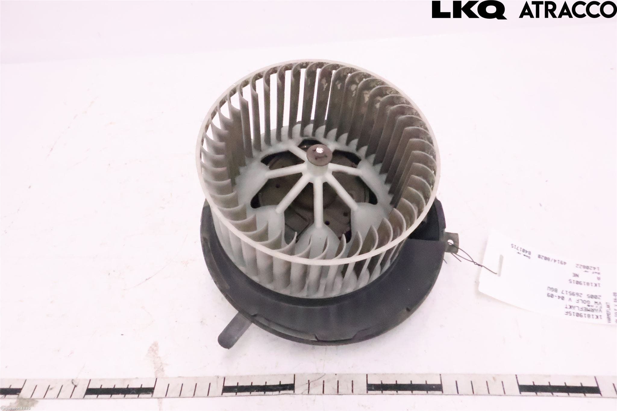 Volkswagen VW GOLF V 04-09 Värmefläkt