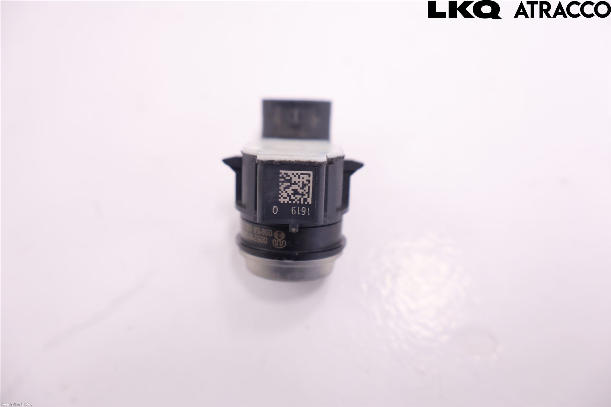 Alfa STELVIO 17- Parkeringshjälp Frontsensor