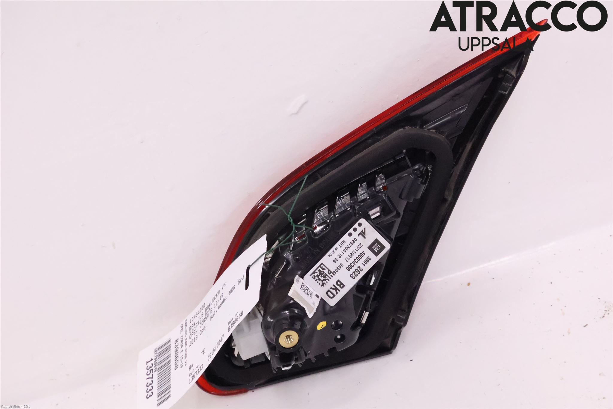 Opel CORSA E 15-19 Bakljus Lucka Vä