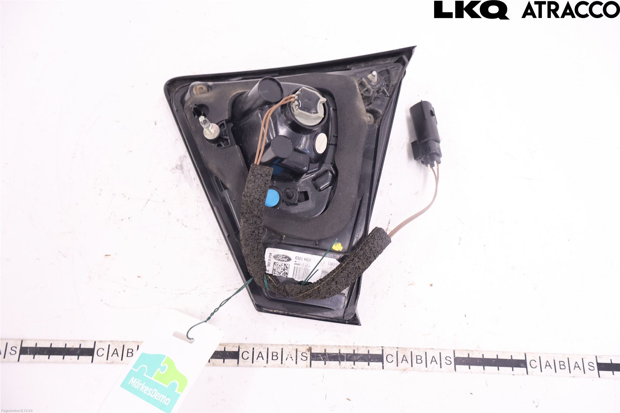 Ford KUGA 17-19 Bakljus Lucka Vä