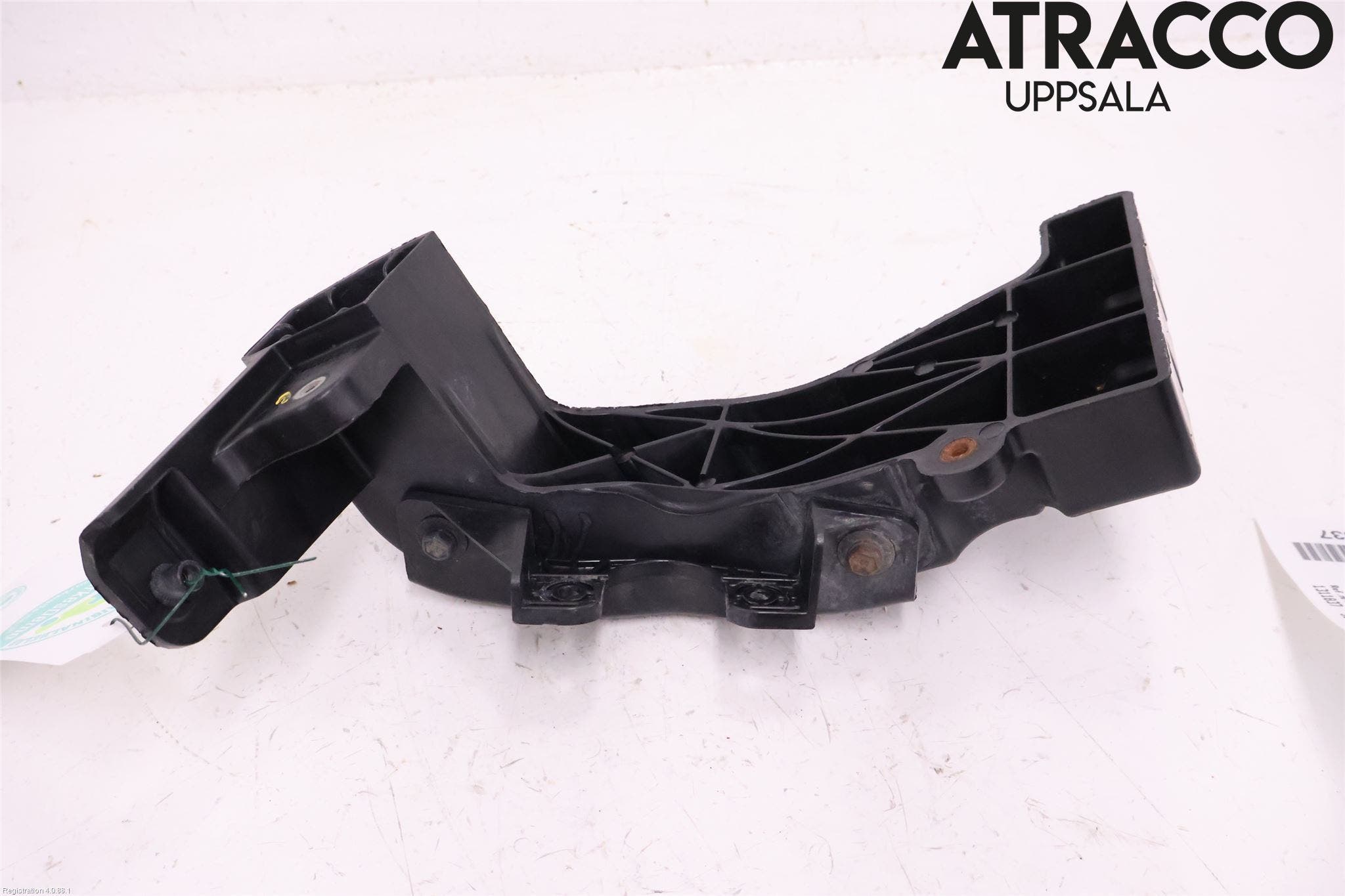 Hyundai i40 08-15 Front Övrigt