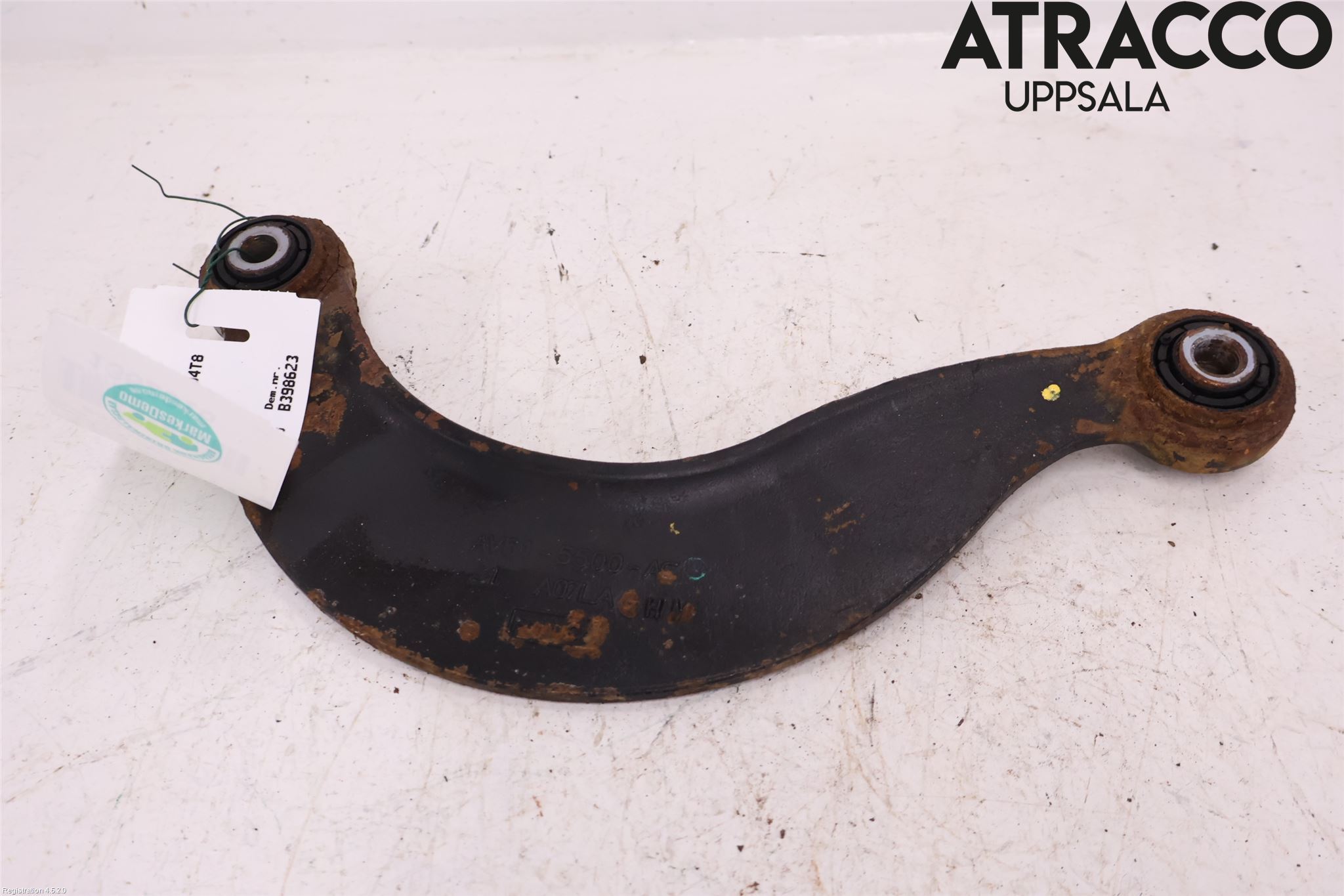 Volvo V40 12-19 Bärarm Bak Övre Höger