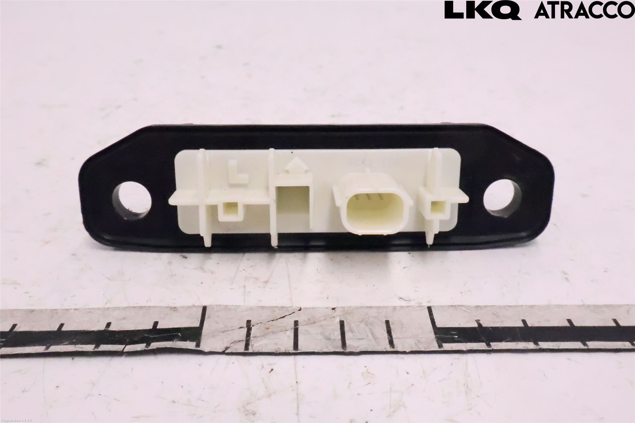 Lexus UX/300e 19- Bakluckehandtag