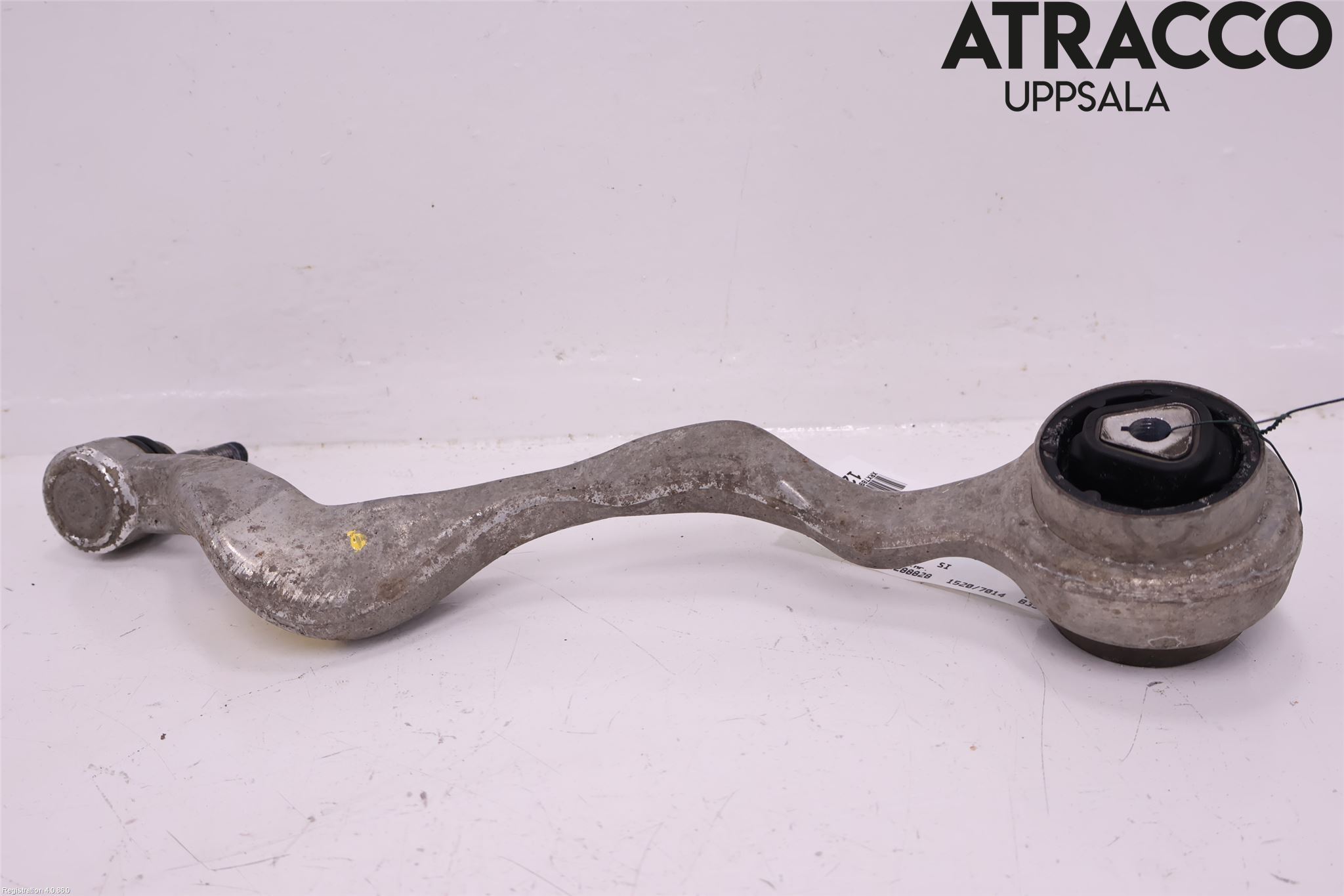 BMW 1 E87/81 5D/3D 03-11 Bärarm Fram Undre Hö