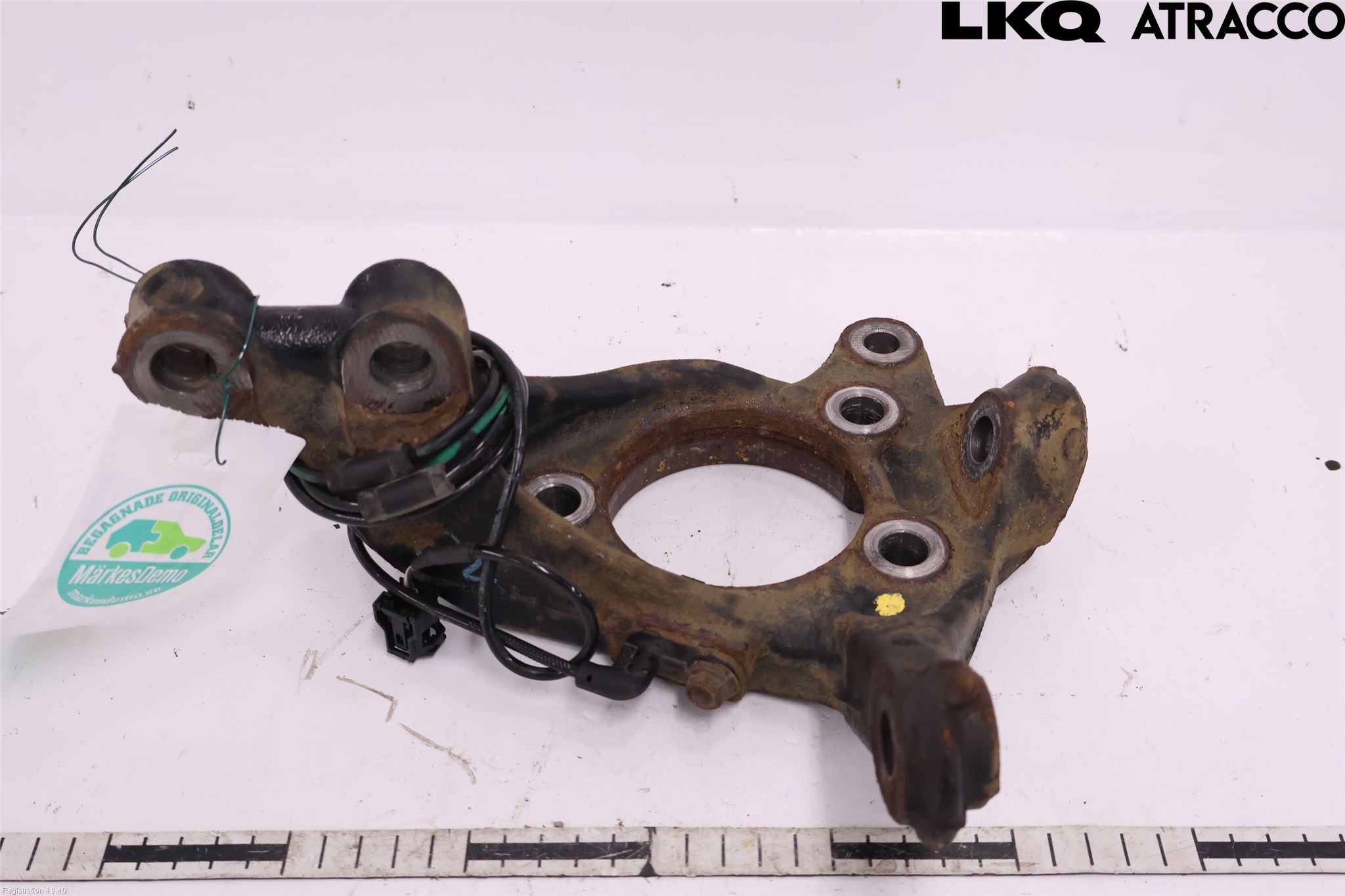 Toyota COROLLA 19- Styrspindel Lagerhus Vä