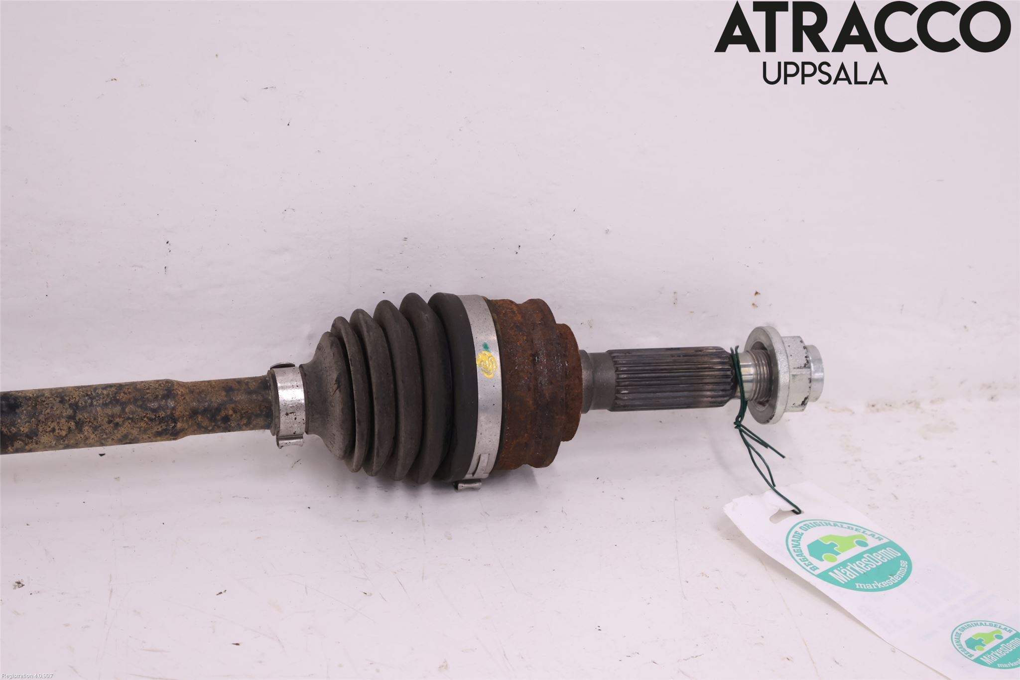 Mitsubishi ECLIPS CROSS Drivaxel Bak Vänster