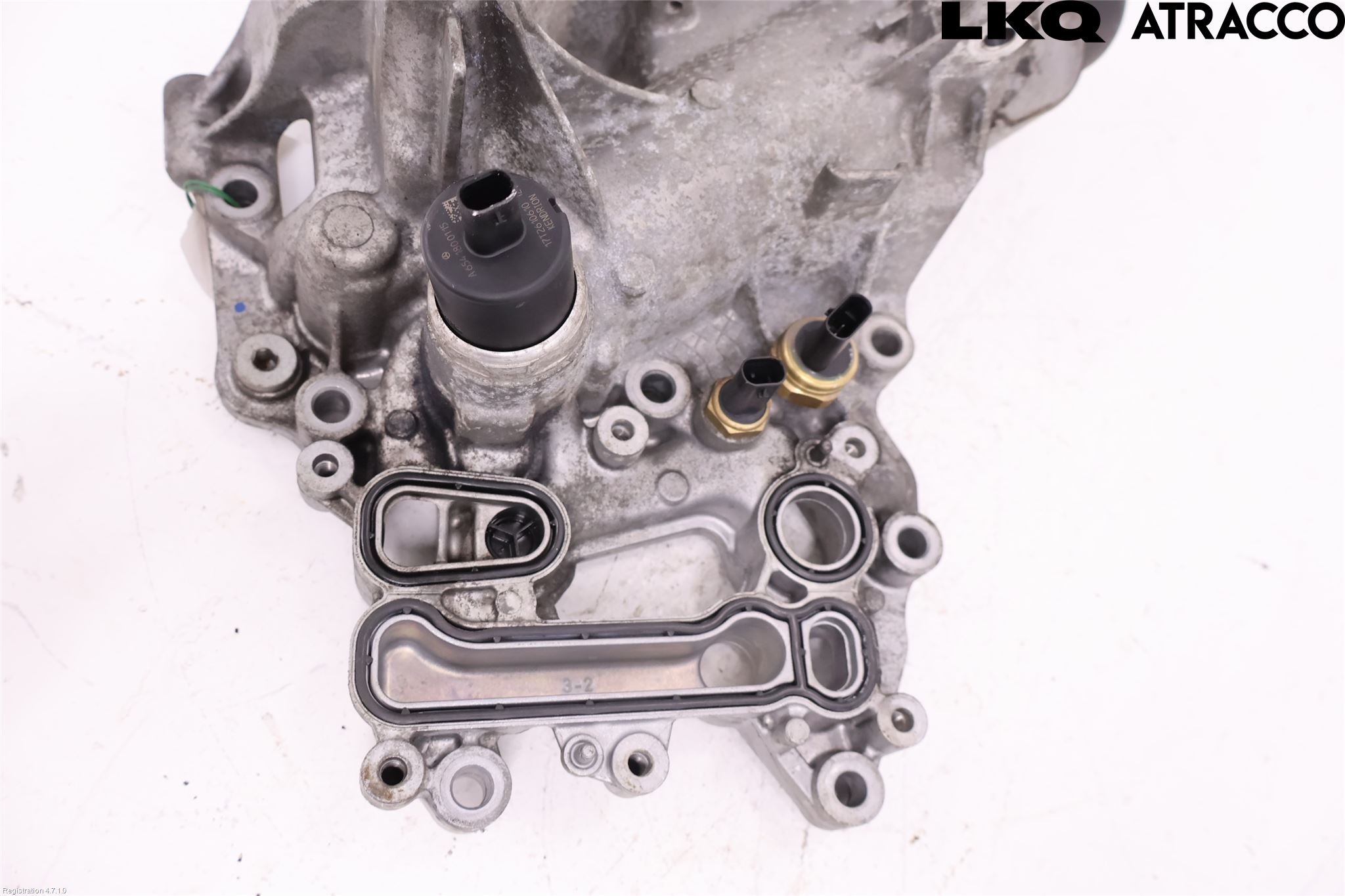 Mercedes-Benz MB E-KLASS (W213) 16-23 Oljefilterhållare