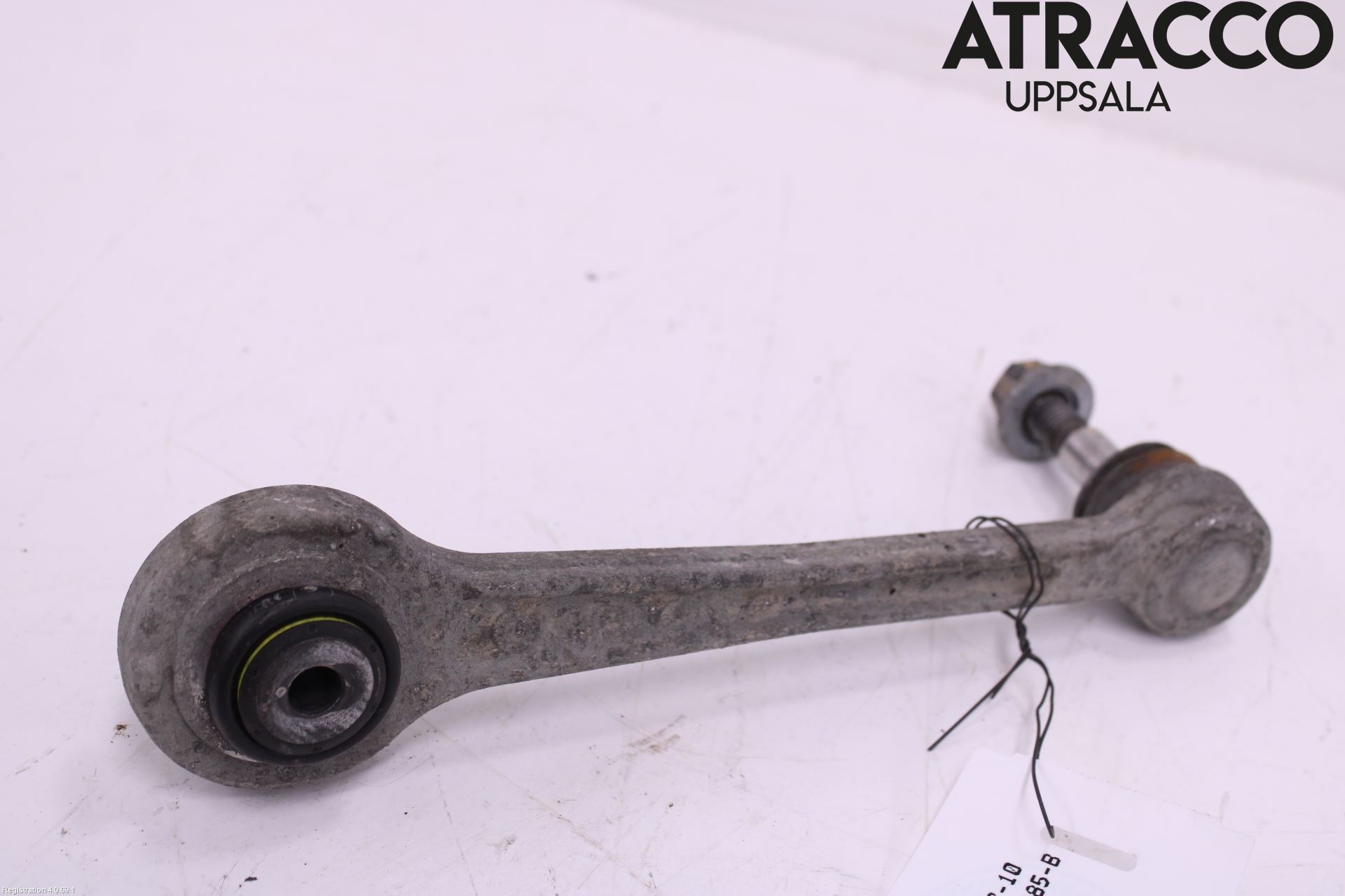 BMW 5 E60/61 Sed/Tou 02-10 Bärarm Bak Övre Höger