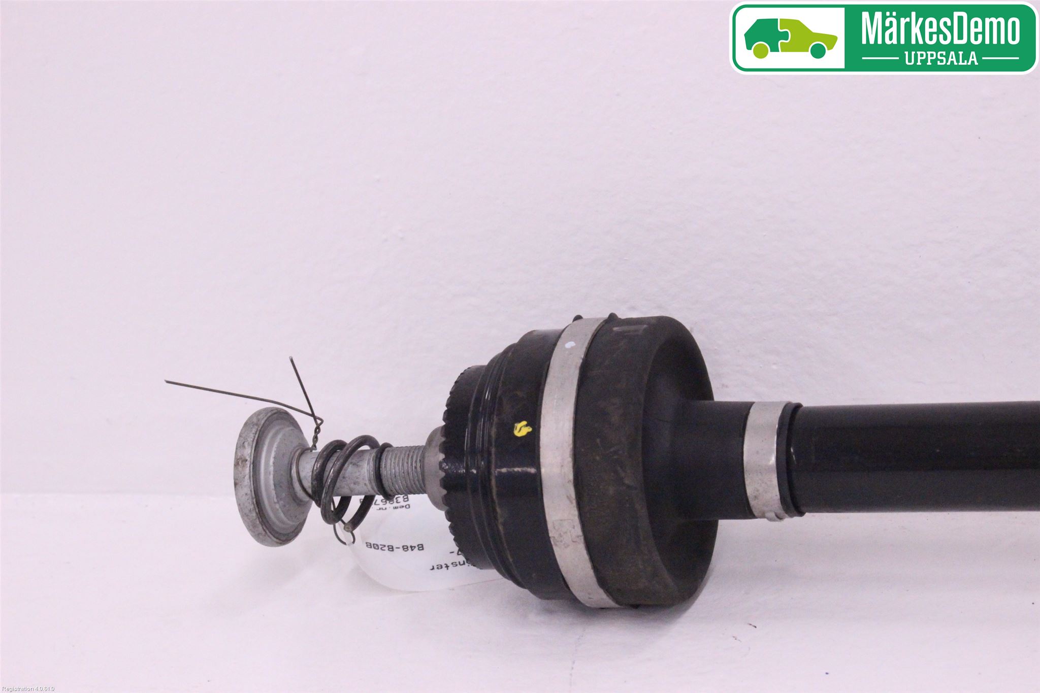 BMW 5 G30/G31/F90 17-23 Drivaxel Bak Vänster