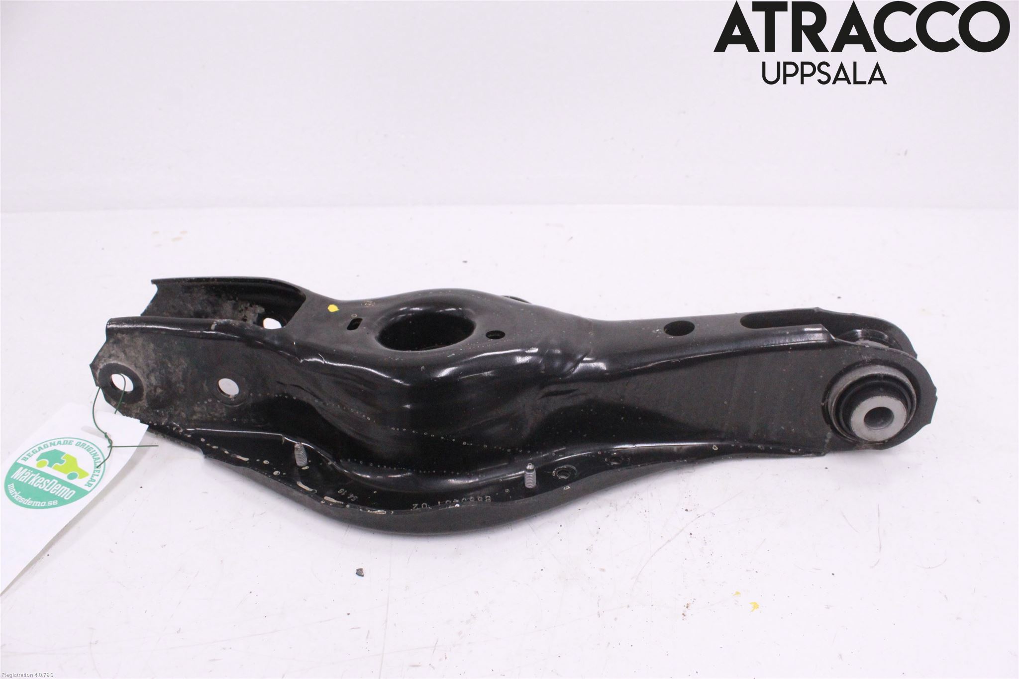 BMW 3 G20/G21/G80/G81 19- Fjäderskål Bak