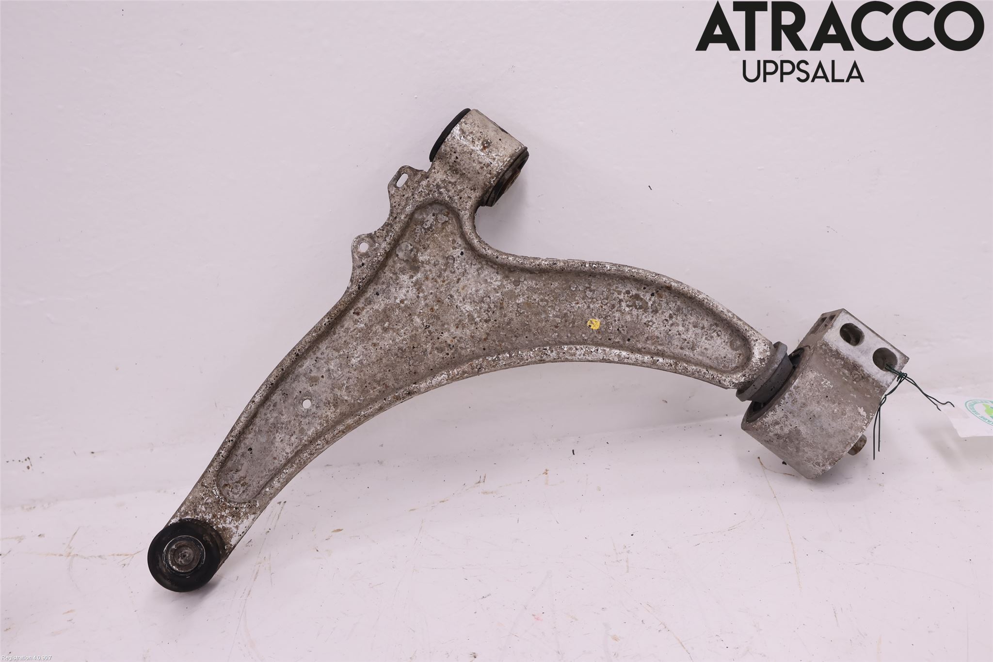 Opel INSIGNIA 09-16 Bärarm Fram Undre Vä
