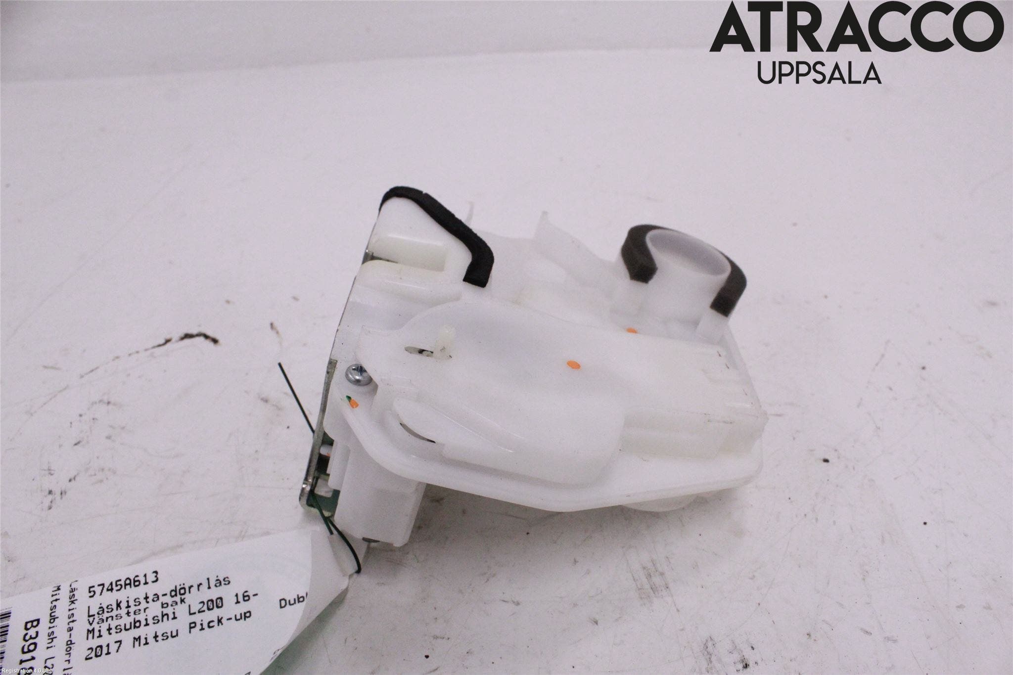 Mitsubishi L200 16-23 Låskista-Dörrlås