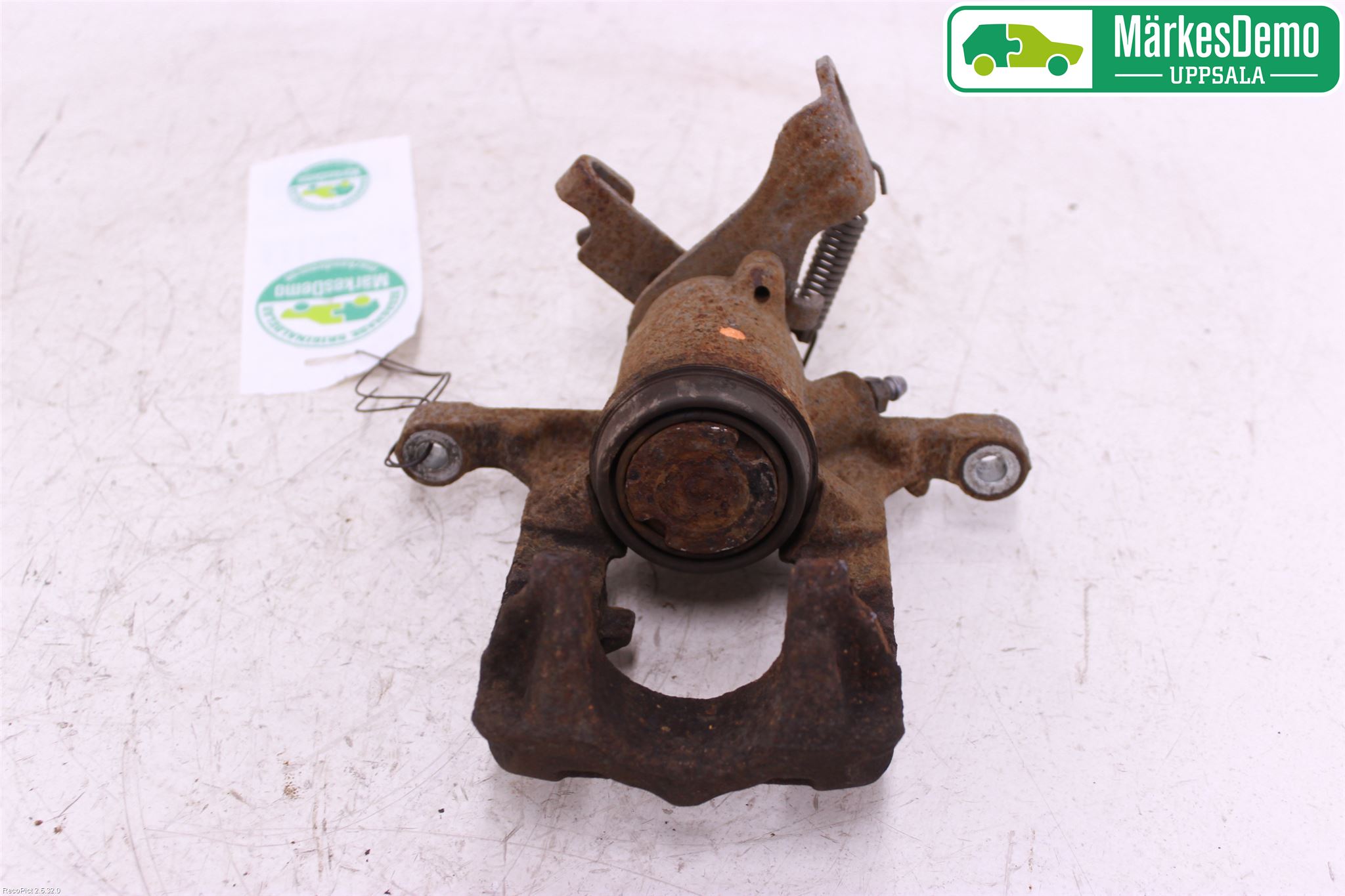 Opel ASTRA J 10-15 Bromsok Bak Vänster