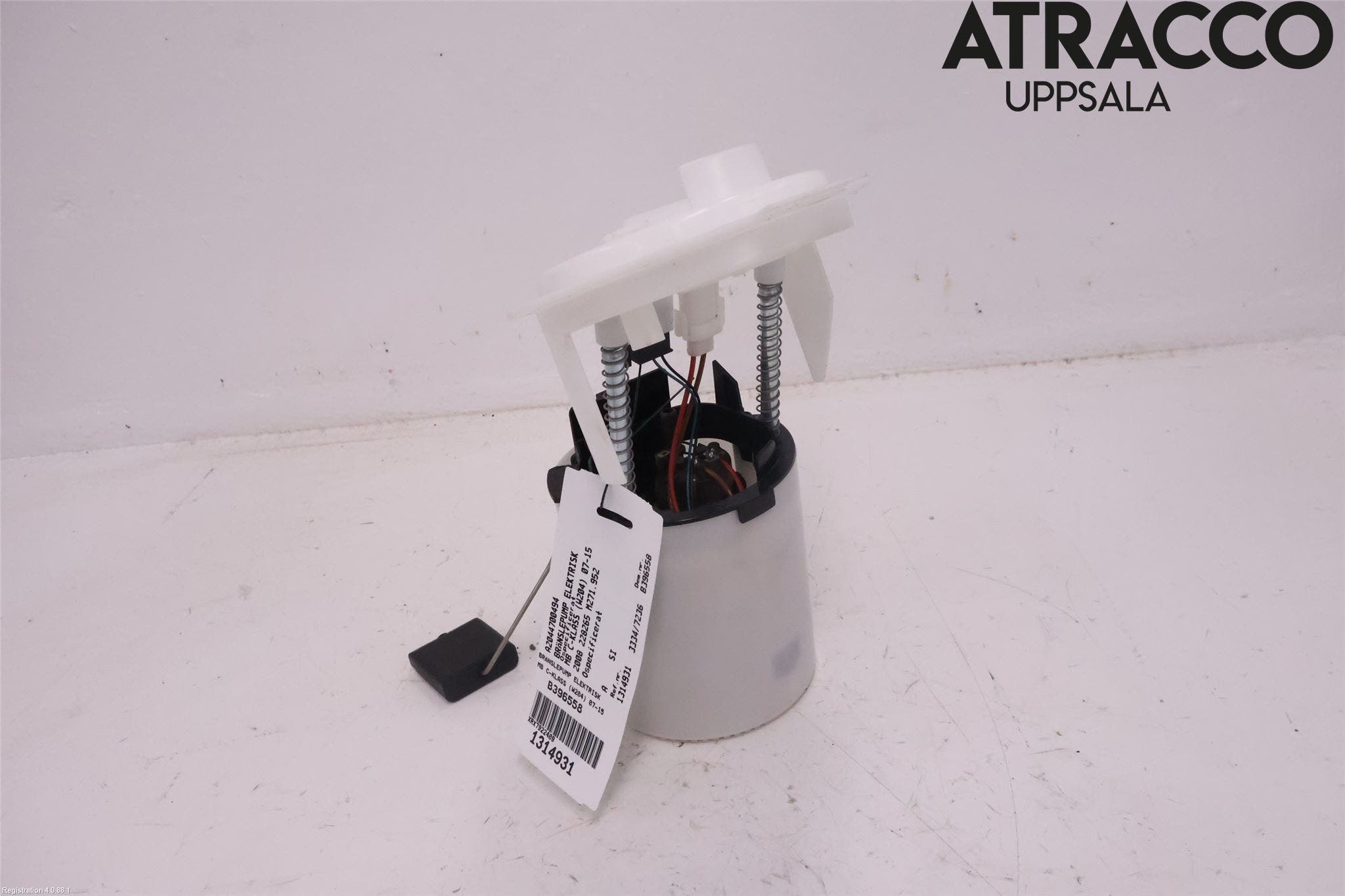 Mercedes-Benz MB C-KLASS (W204) 07-15 Bränslepump El