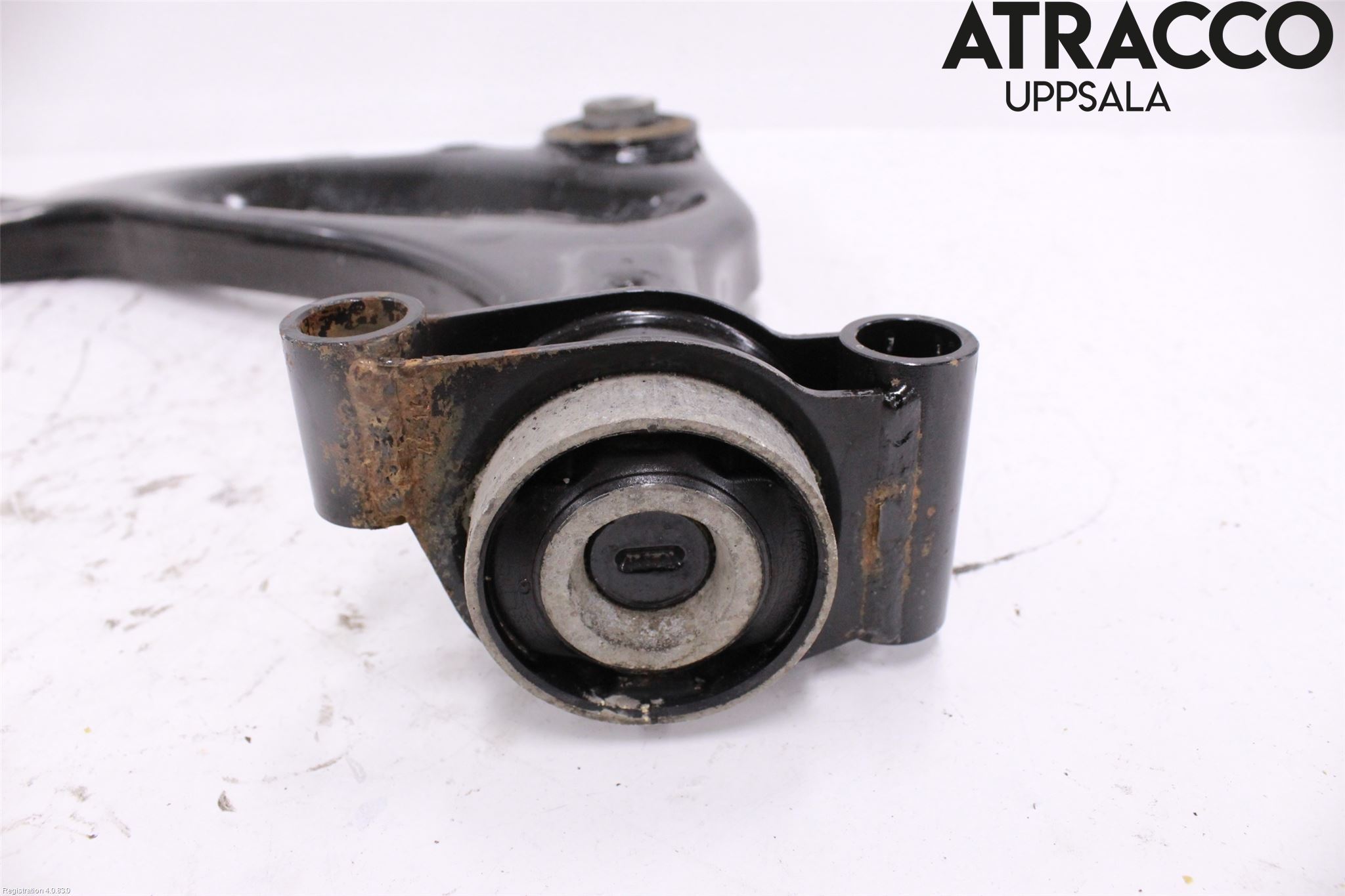 Mercedes-Benz MB VITO/V-KLASS (W640,W447,W448) 14- Bärarm Fram Undre Vä