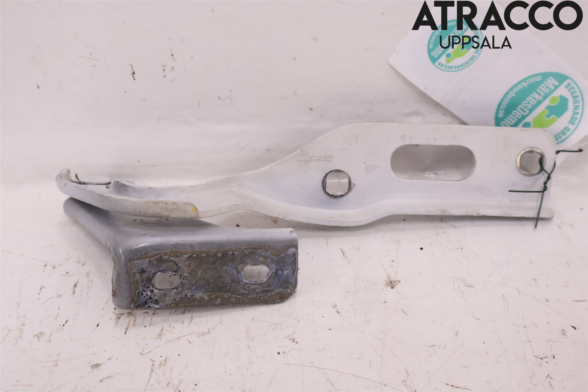 Seat LEON 13-20 Huvgångjärn