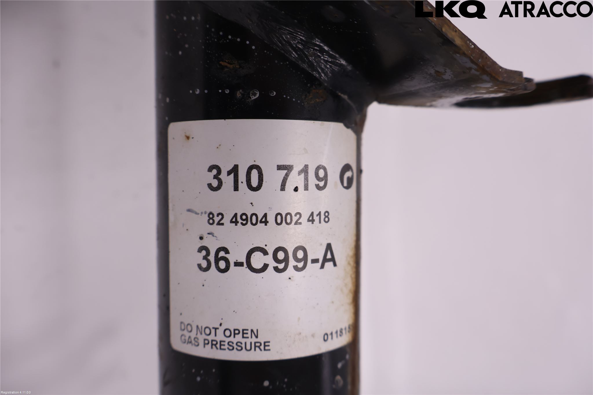 BMW X3 E83     03-10 Fjäderben Fram Höger