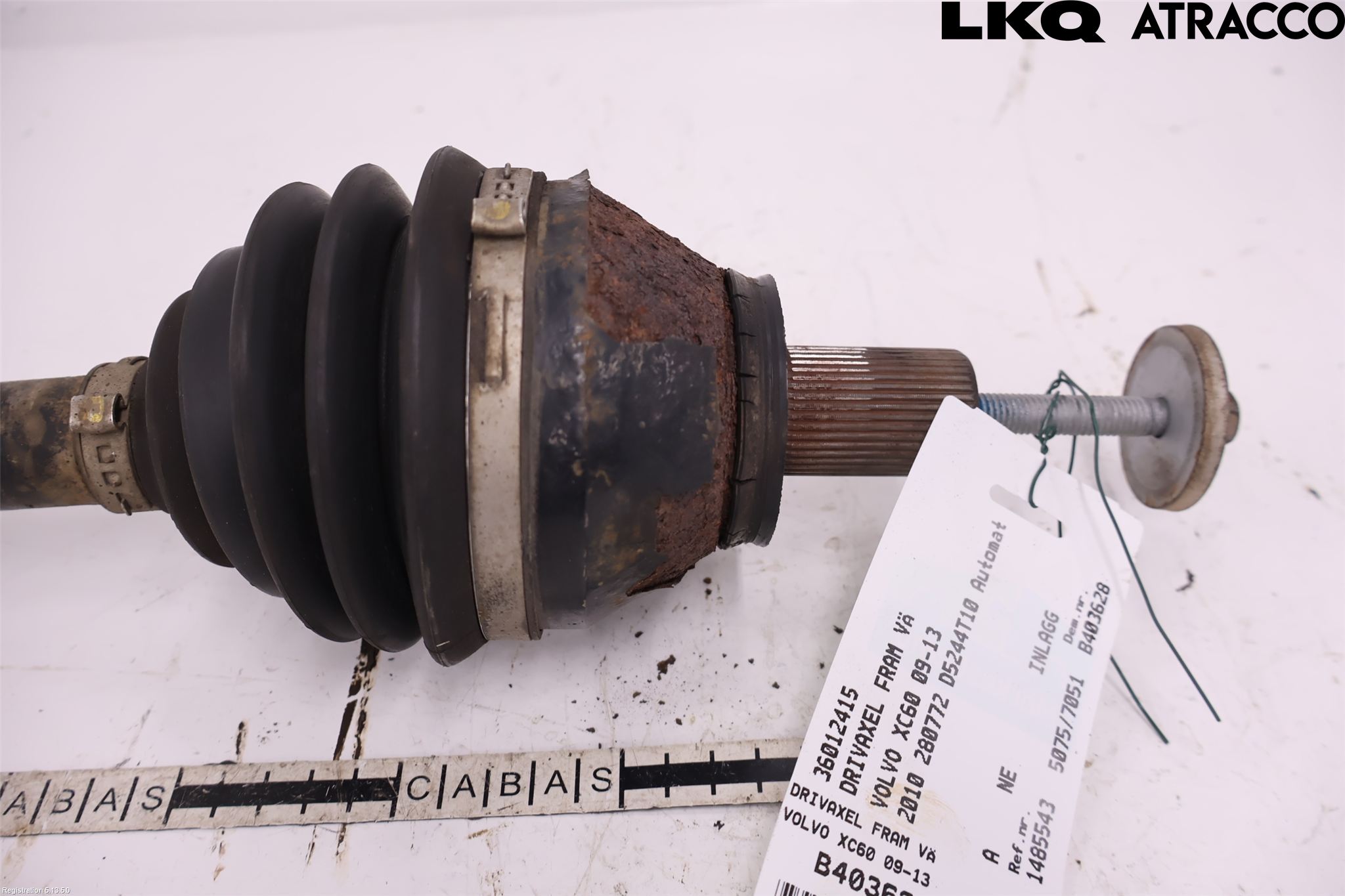 Volvo XC60 09-13 Drivaxel Fram Vänster