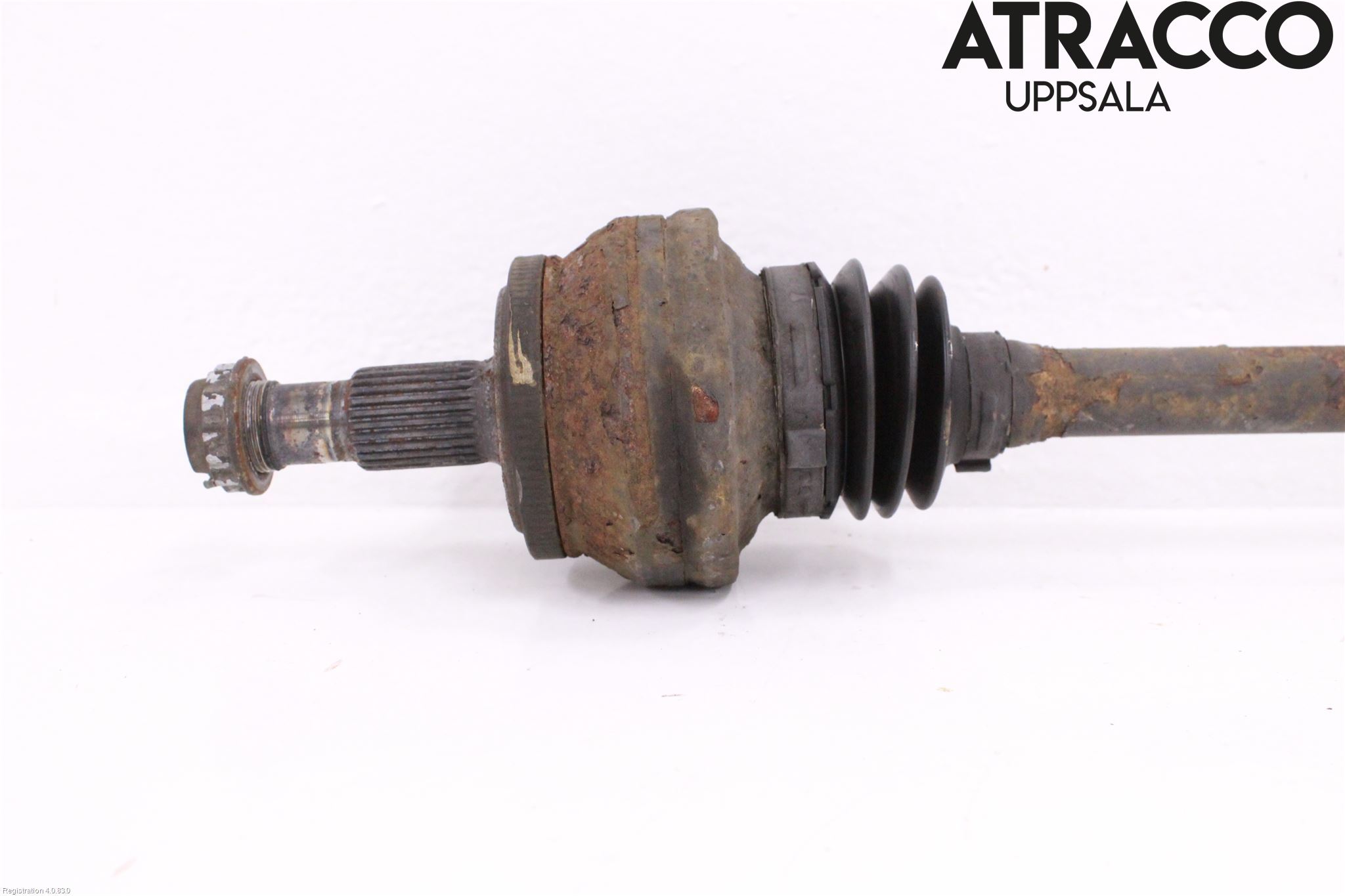 Mercedes-Benz MB CLS (C219) 03-11 Drivaxel Bak Höger