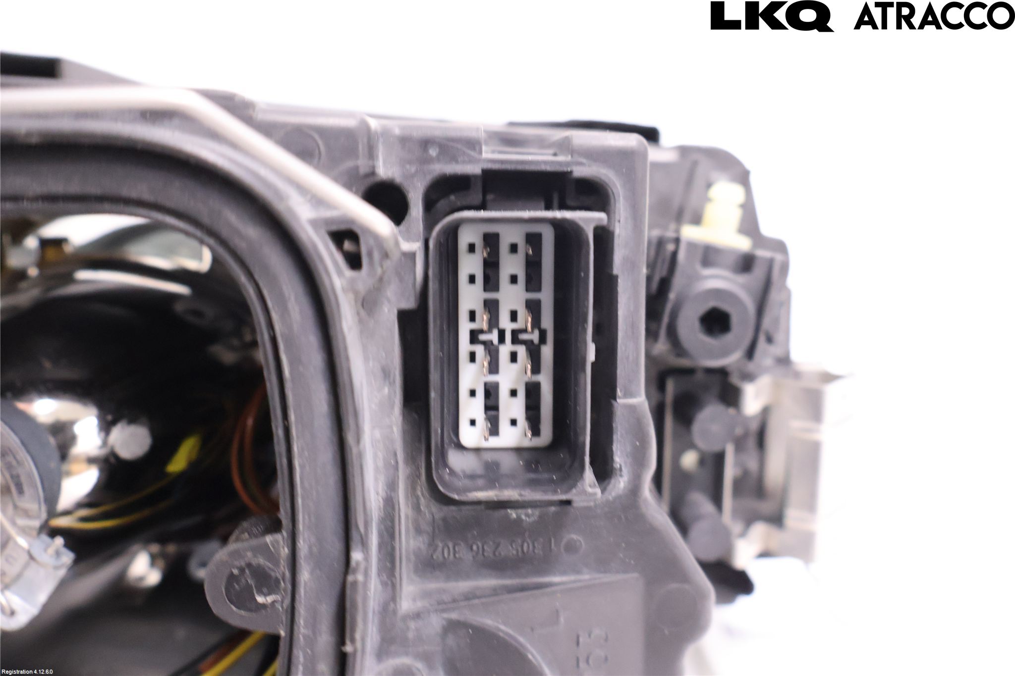 Volvo V50 08-12 Strålkastare Vänster