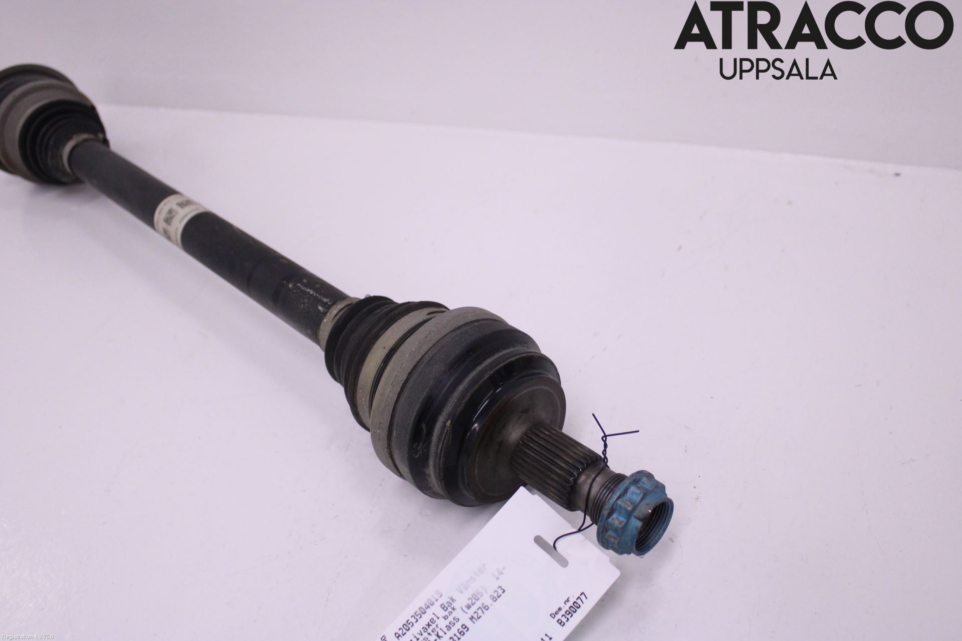 Mercedes-Benz MB C-KLASS (W205) 14-21 Drivaxel Bak Vänster