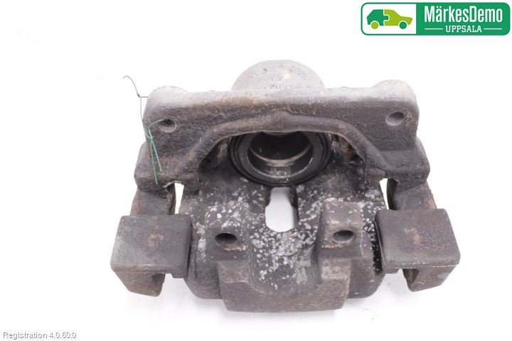 BMW 5 F10/F11/F18 09-17 Bromsok Fram Vänster