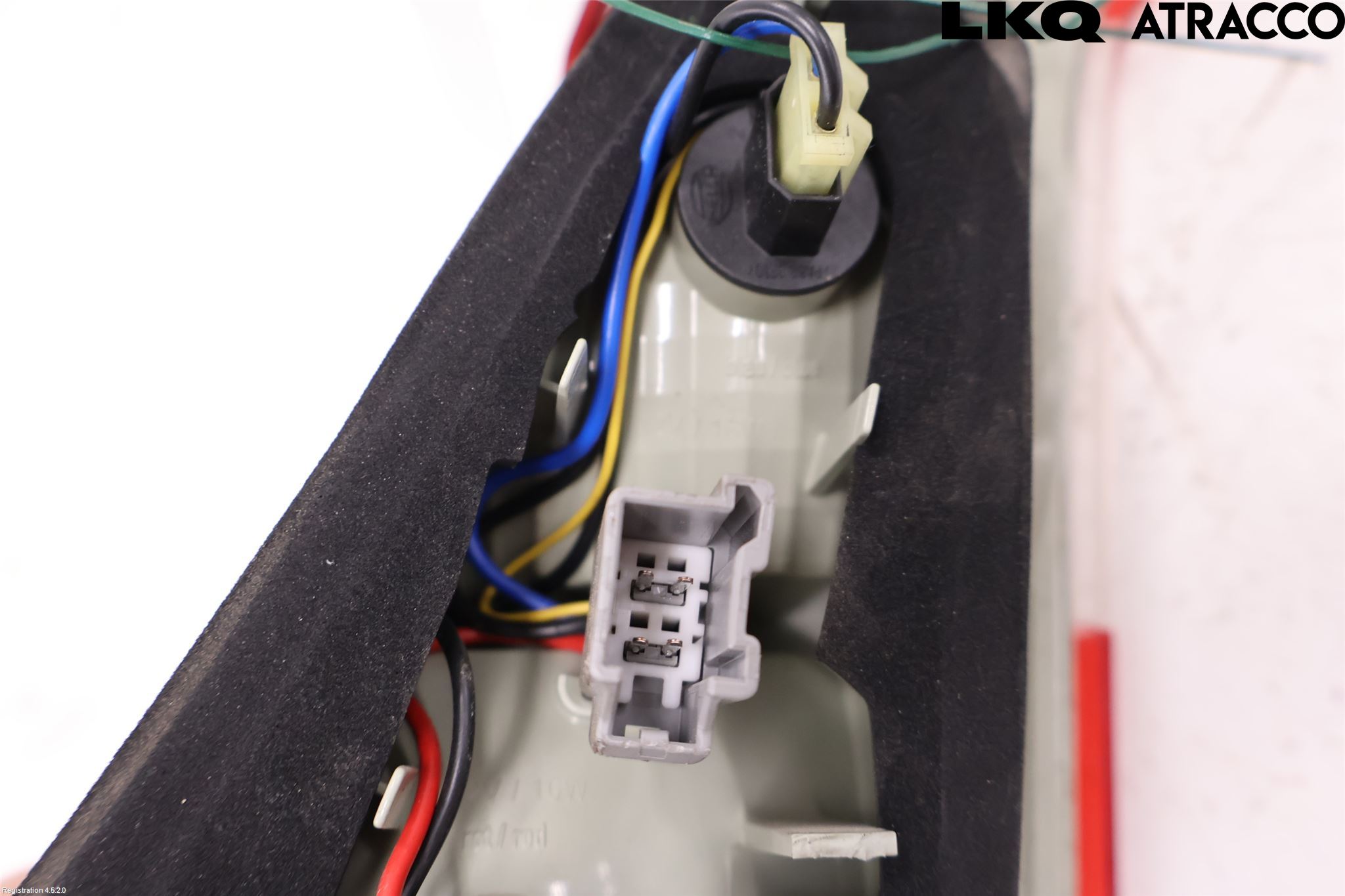 Volvo V70 08-13 Bakljus Lucka Vä