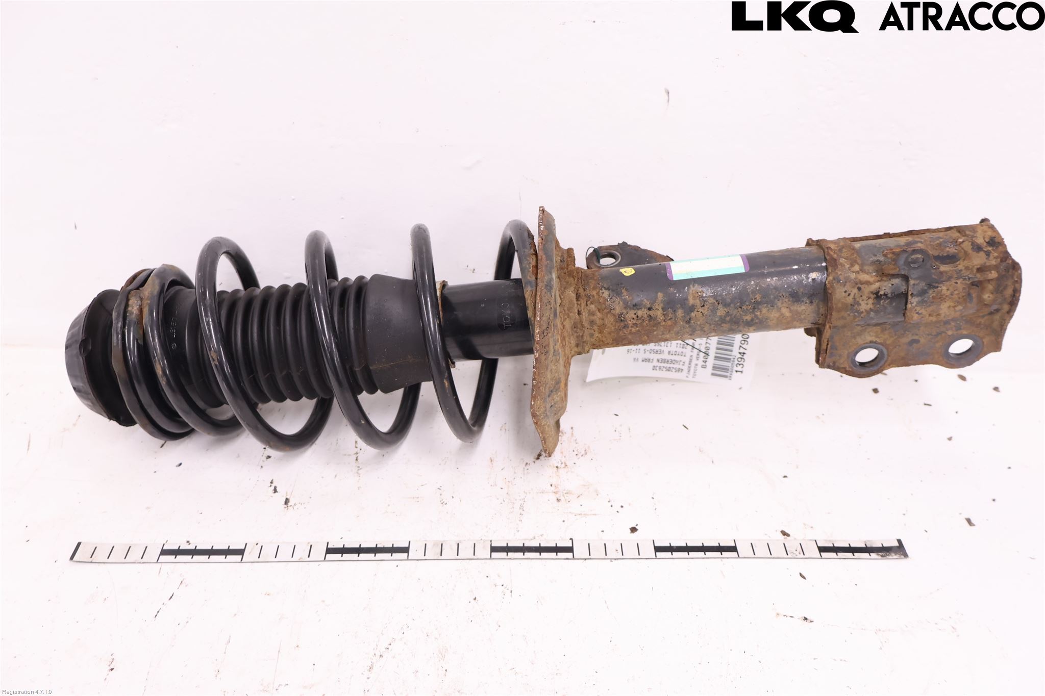 Toyota VERSO-S 11-16 Fjäderben Fram Vänster