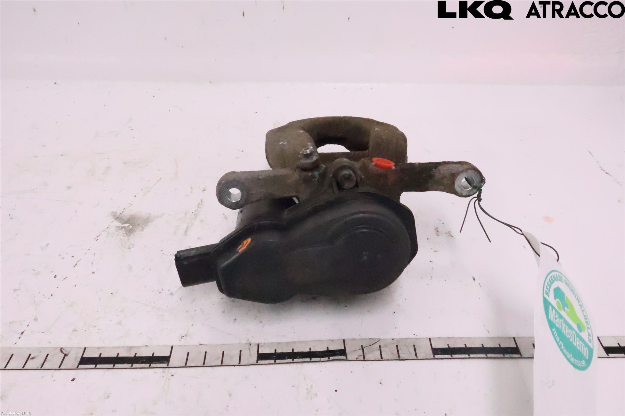 MG ZS EV 20- Bromsok Bak Höger