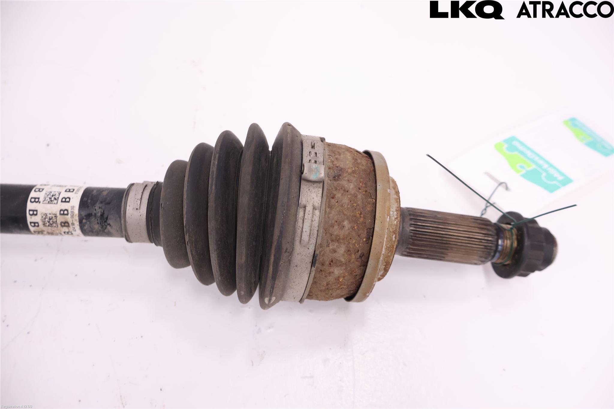 Toyota YARIS CROSS XP21 21- Drivaxel Fram Höger