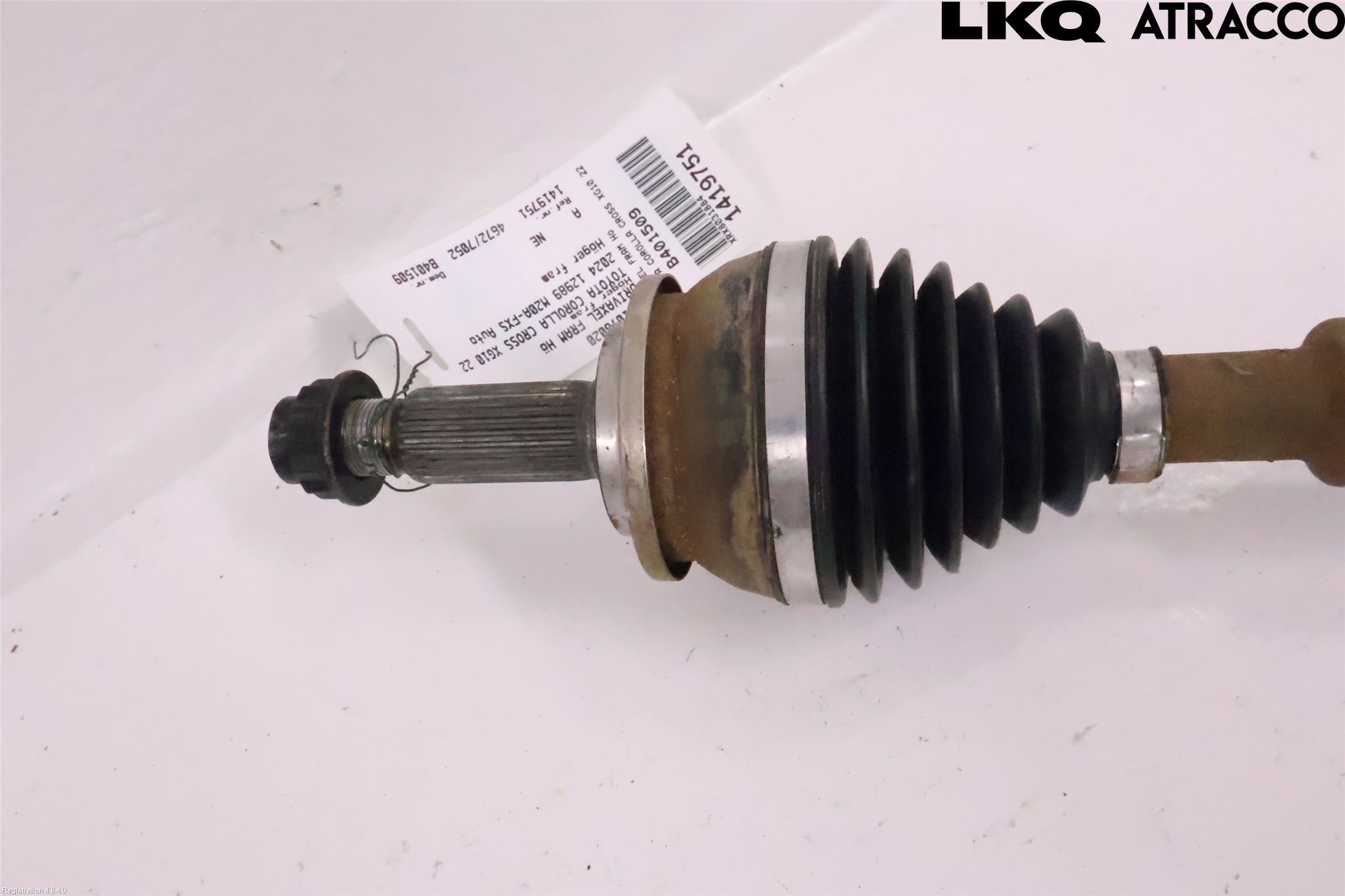 Toyota COROLLA CROSS XG10 22- Drivaxel Fram Höger