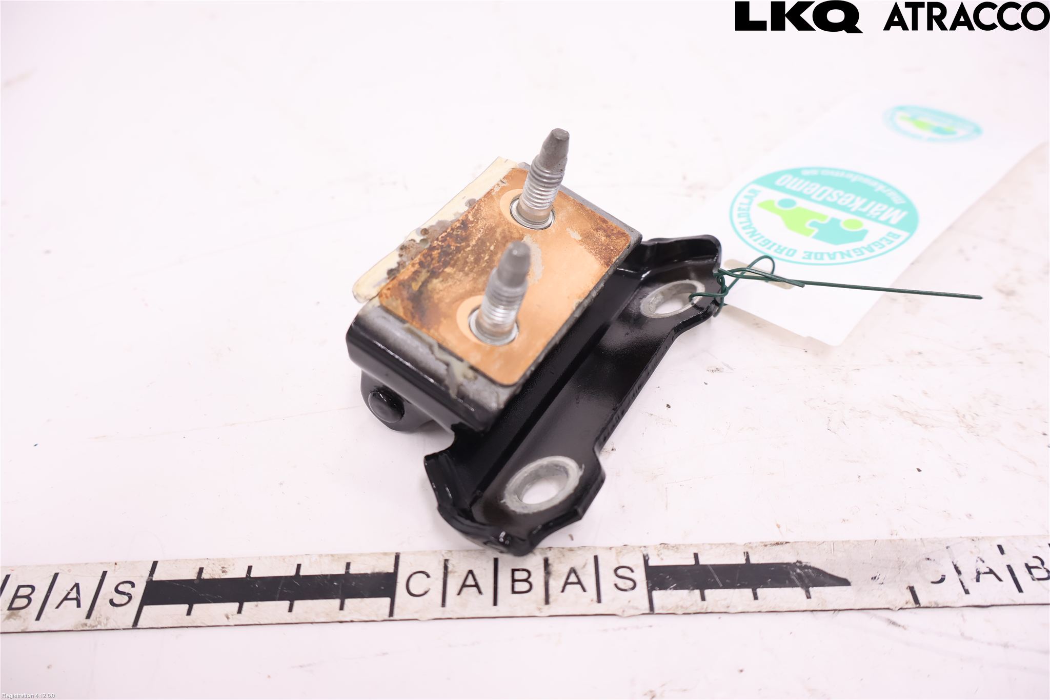 Toyota bZ4X EA10 22- Bakluckegångjärn Hö